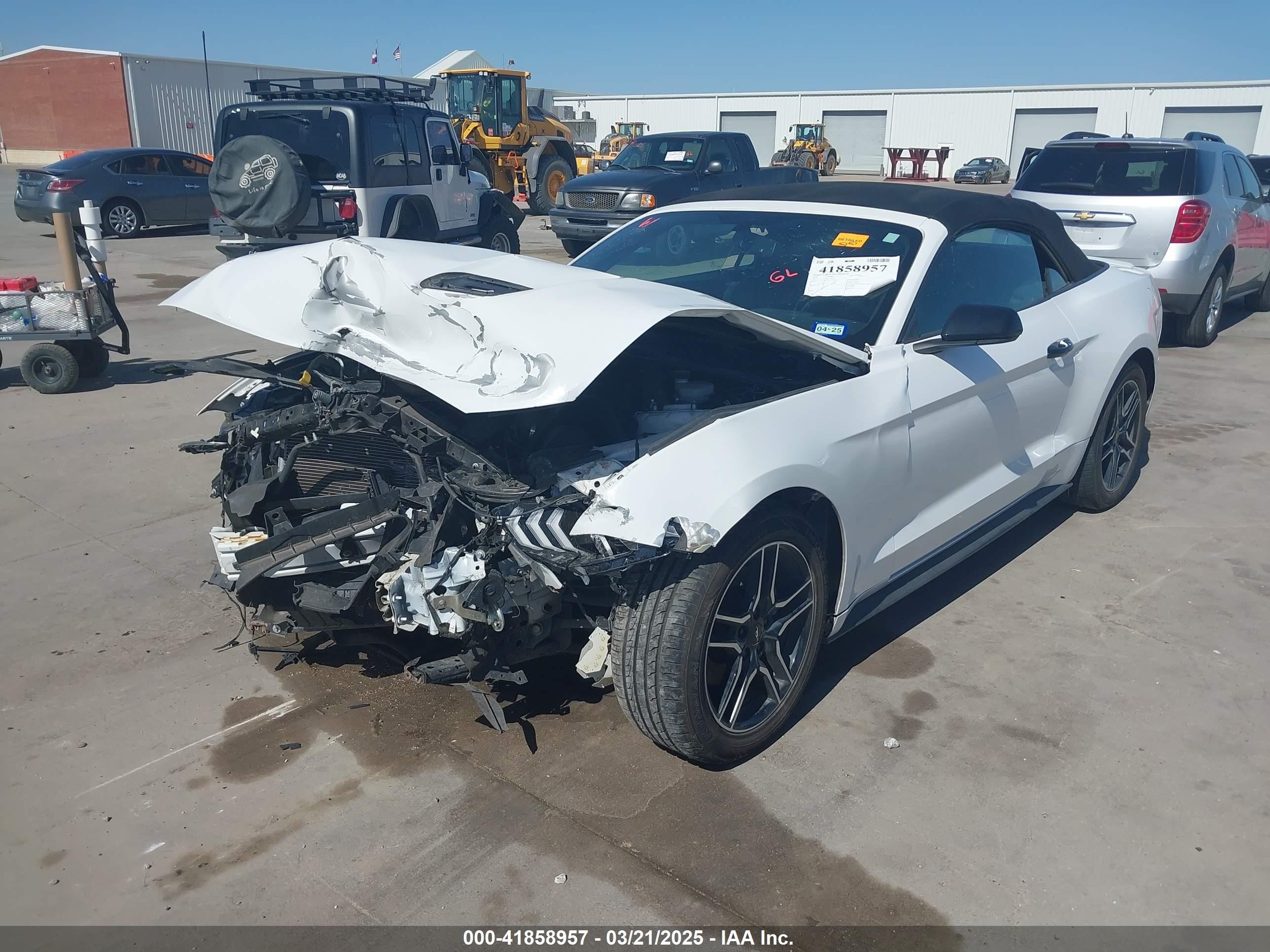 2020 Ford Mustang Ecoboost Premium White vin: 1FATP8UH0L5119932