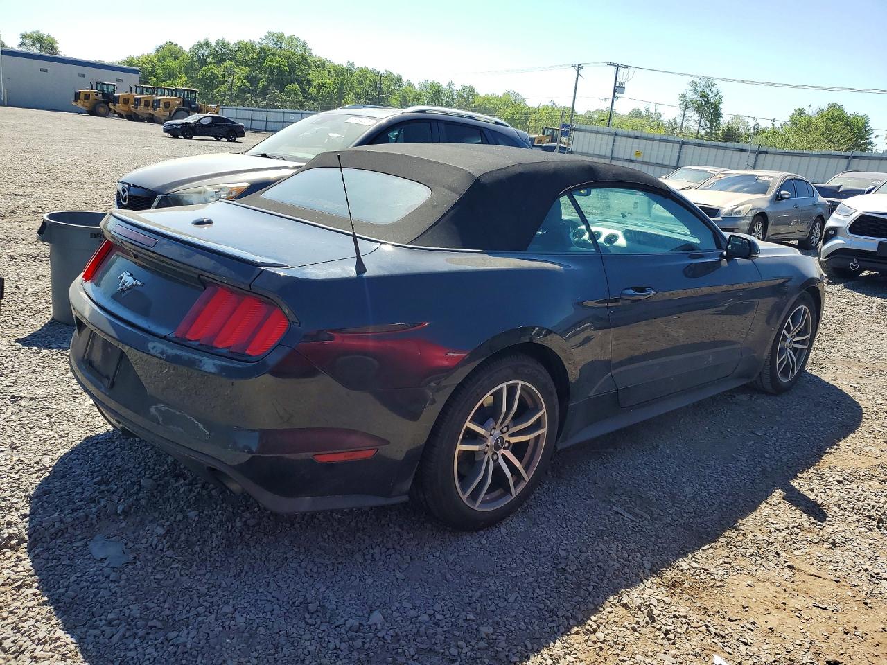 2015 Ford Mustang Black vin: 1FATP8UH1F5396898