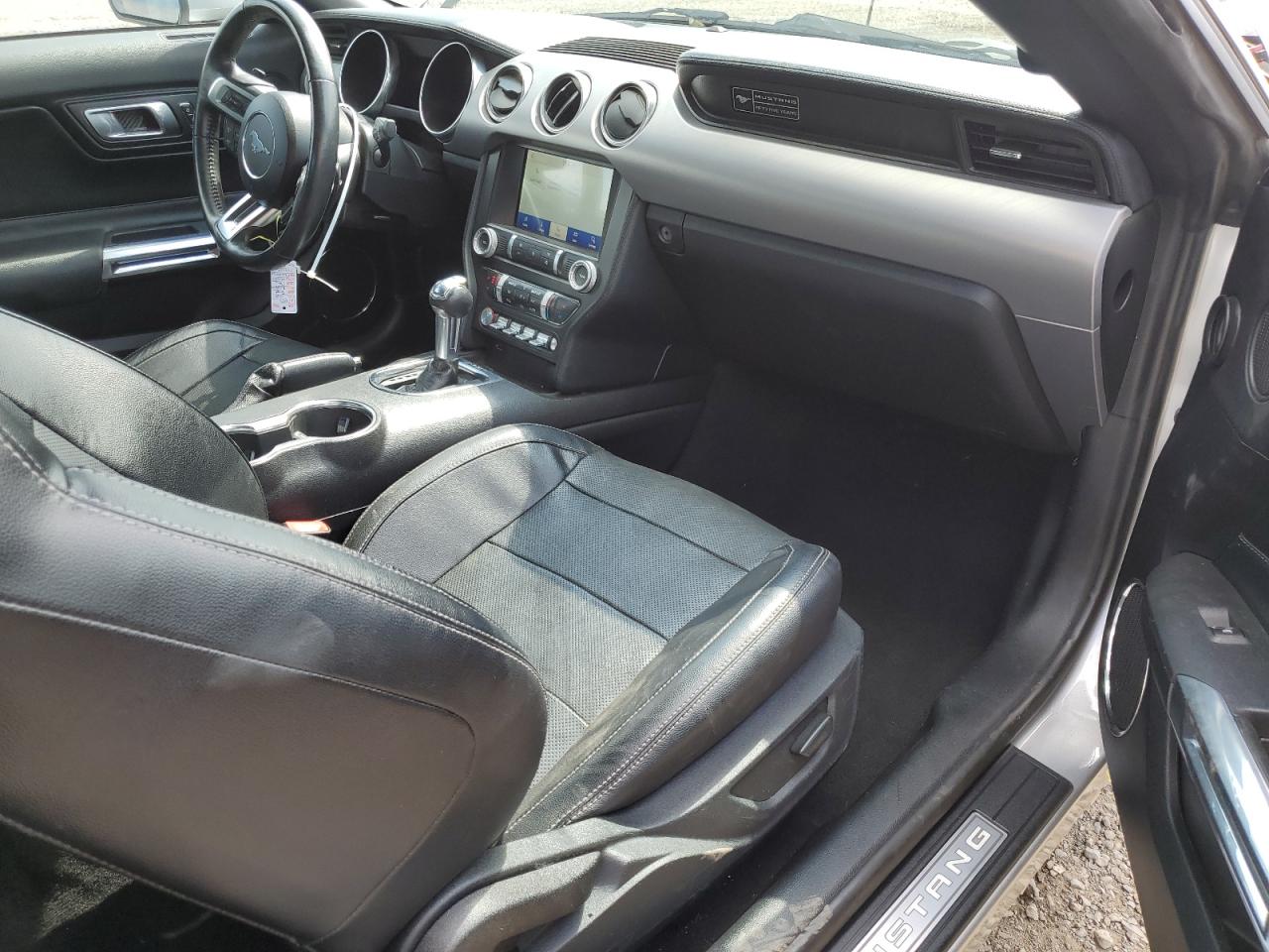 2020 Ford Mustang  Silver vin: 1FATP8UH1L5147447