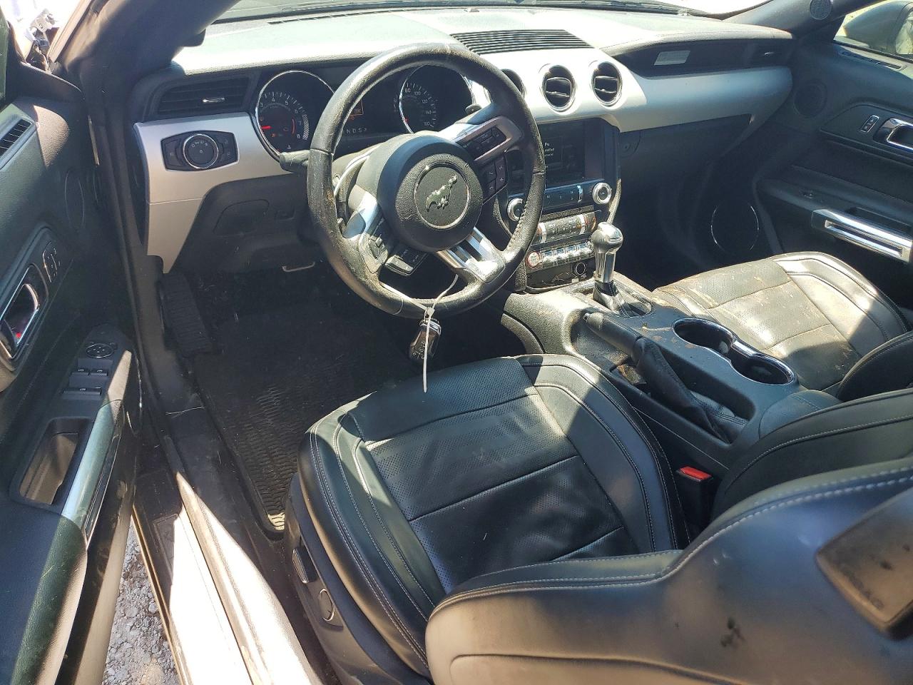 2015 Ford Mustang Серый vin: 1FATP8UH2F5365613