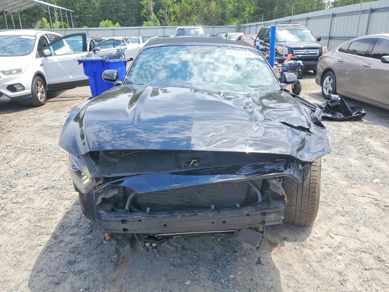 2015 Ford Mustang Черный vin: 1FATP8UH2F5402269