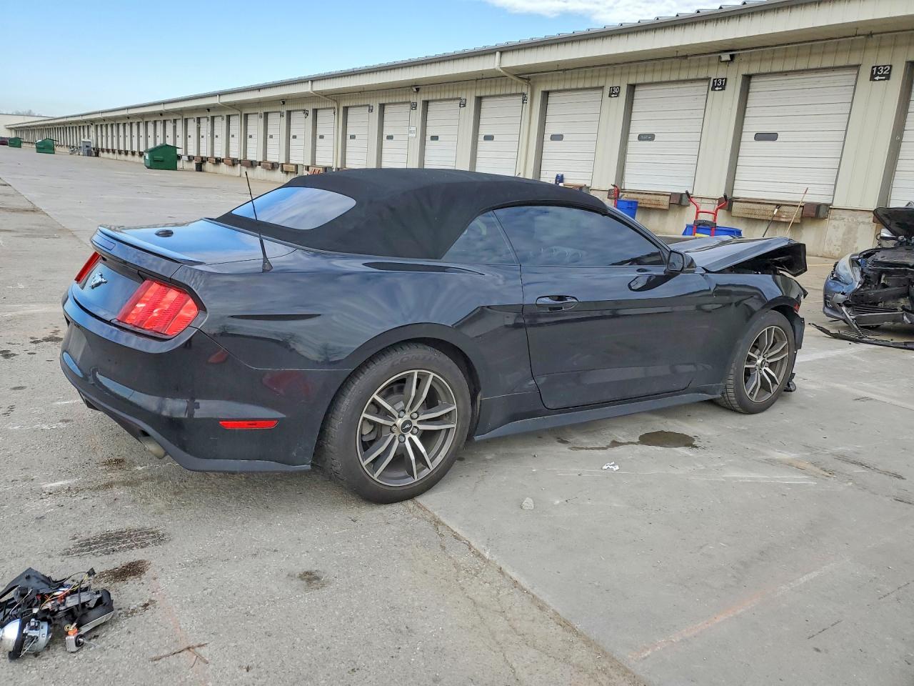 2017 Ford Mustang Black vin: 1FATP8UH2H5245099