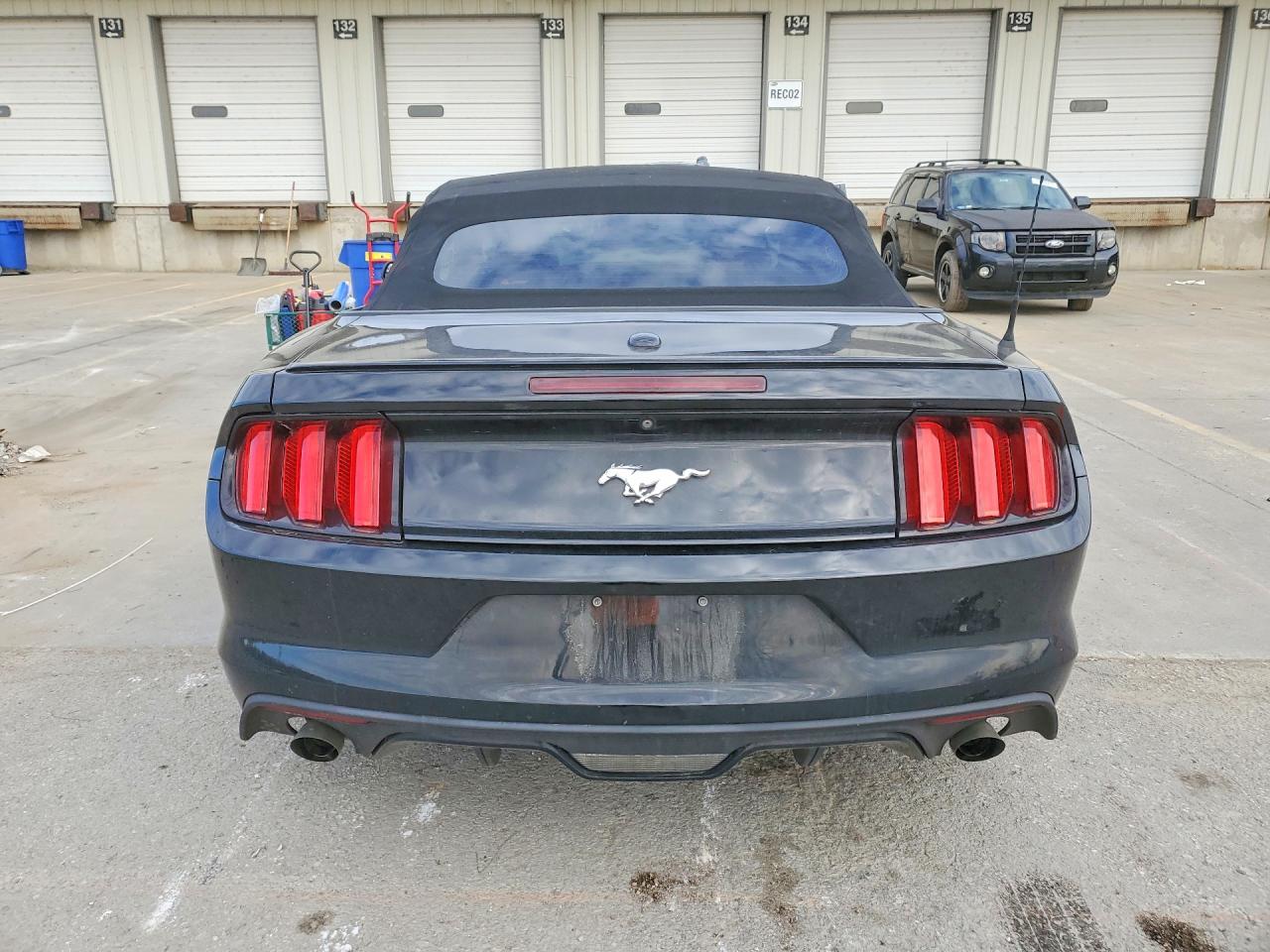 2017 Ford Mustang Black vin: 1FATP8UH2H5245099