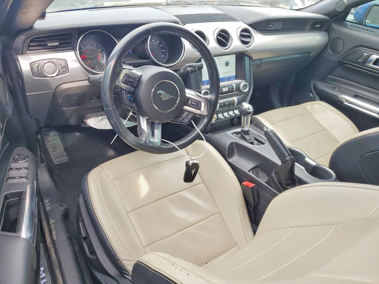 2020 Ford Mustang Blue vin: 1FATP8UH2L5180070