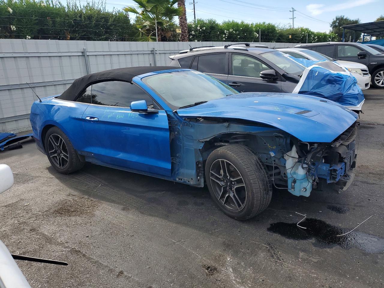2020 Ford Mustang Blue vin: 1FATP8UH2L5180070
