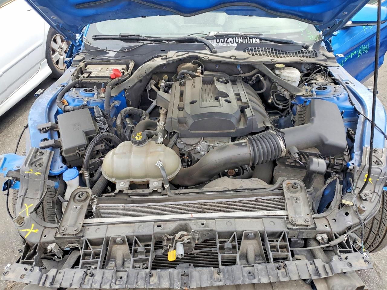 2020 Ford Mustang Blue vin: 1FATP8UH2L5180070