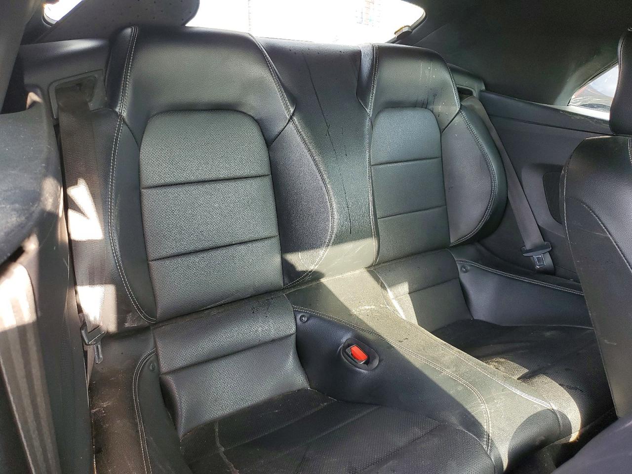 2022 Ford Mustang Gray vin: 1FATP8UH2N5103816