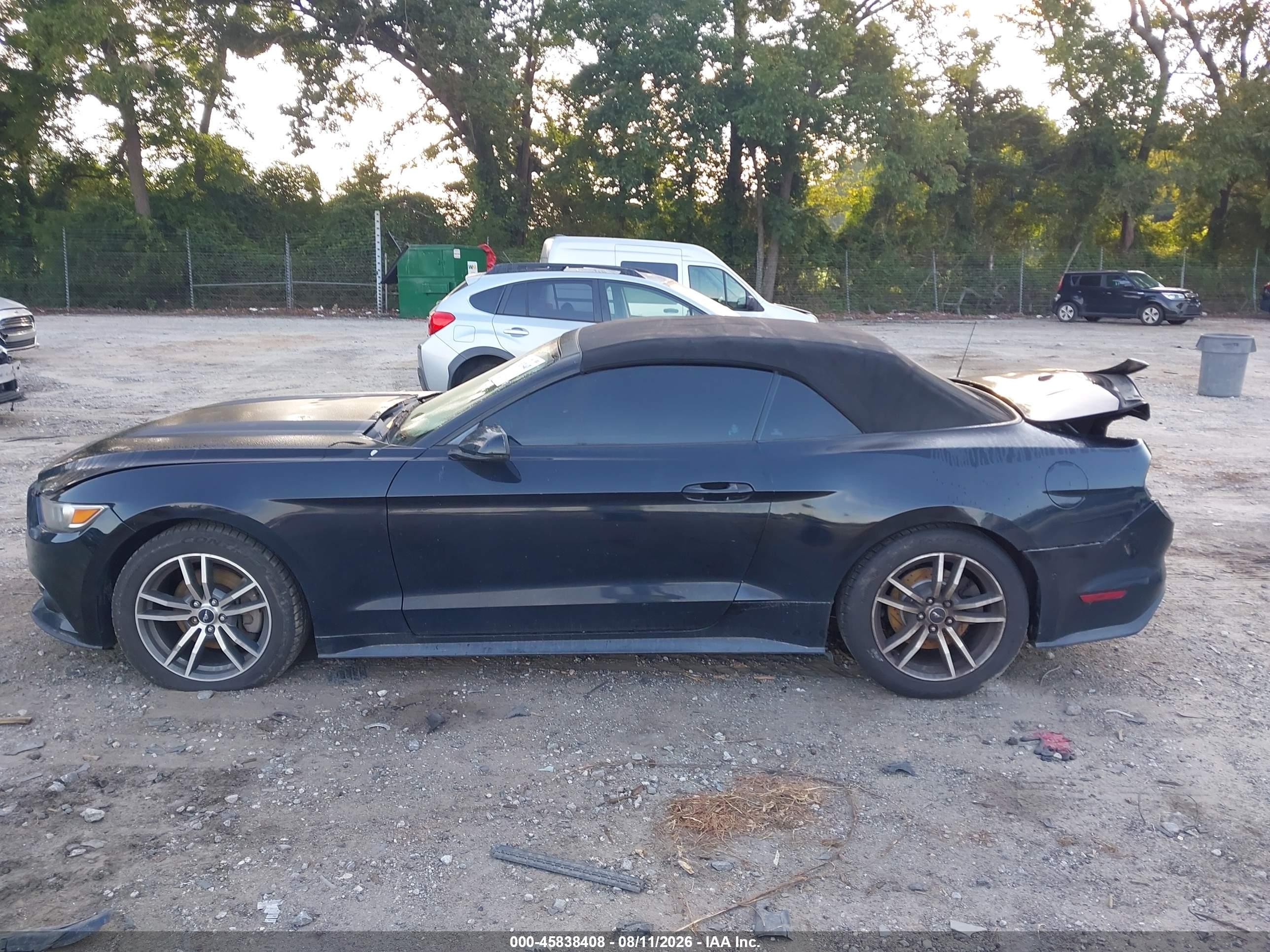 2015 Ford Mustang Ecoboost Premium Black vin: 1FATP8UH3F5343572