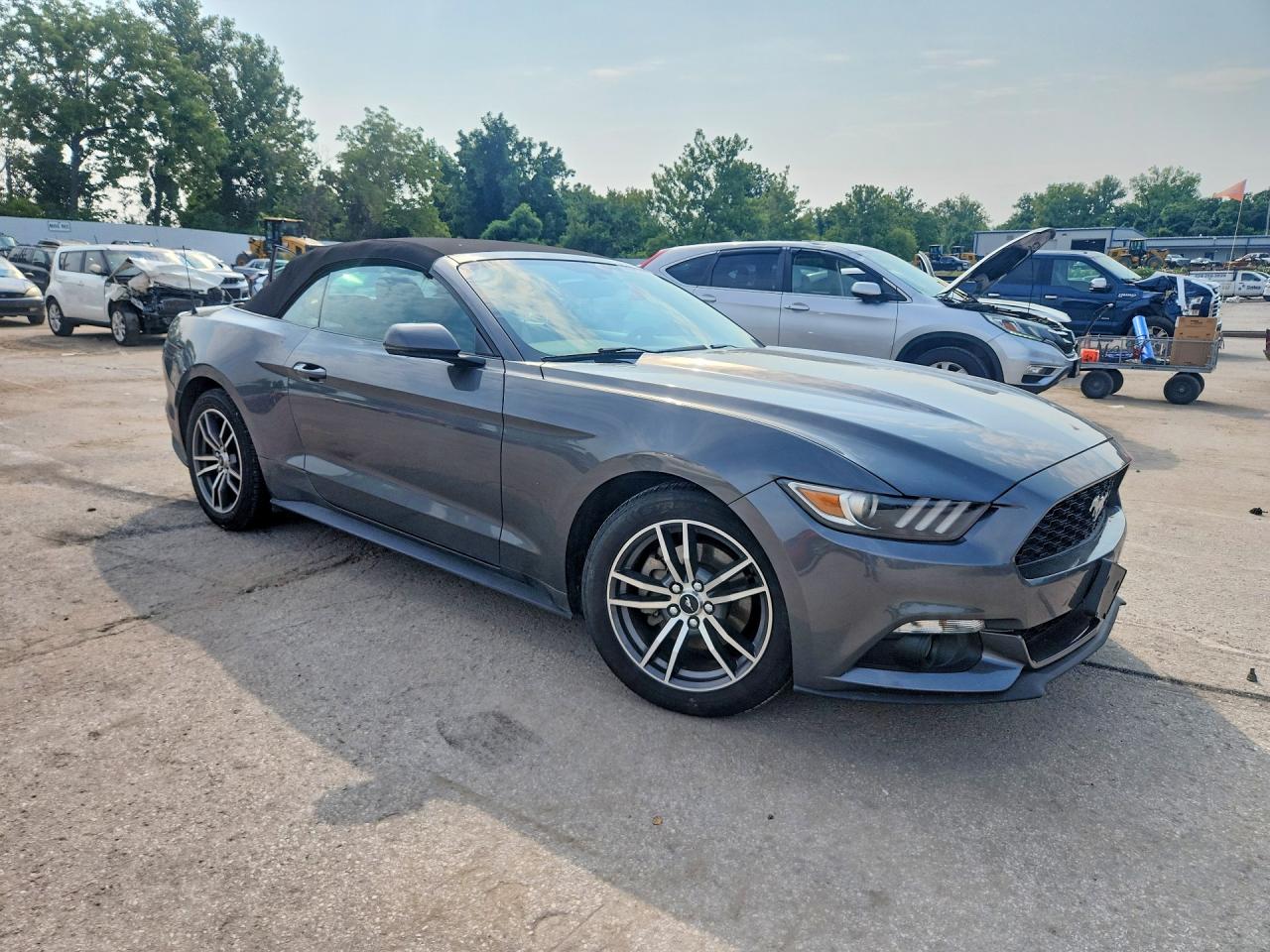2015 Ford Mustang Gray vin: 1FATP8UH3F5397454