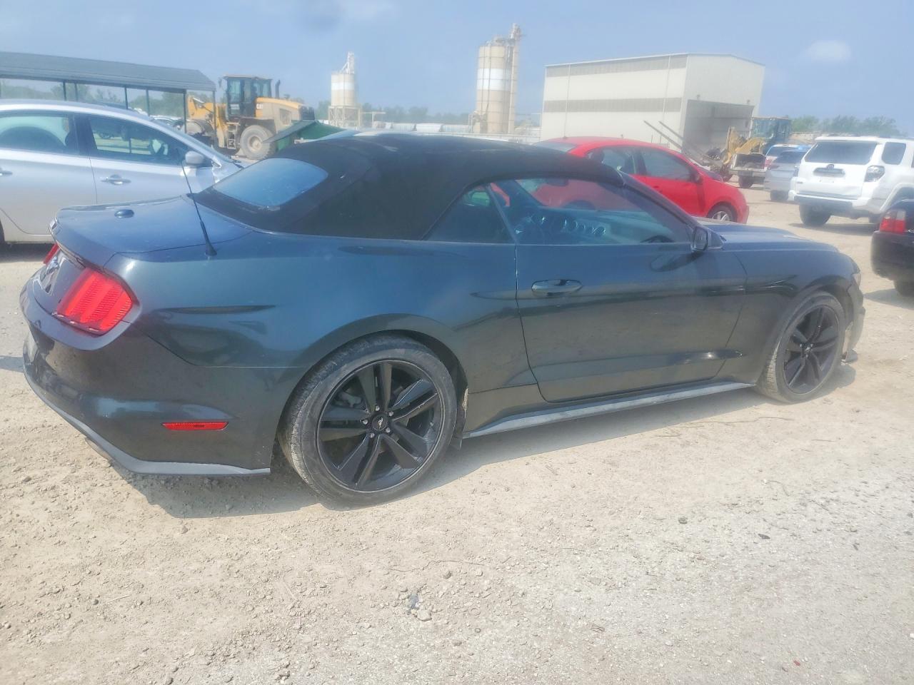 2015 Ford Mustang Black vin: 1FATP8UH4F5396507