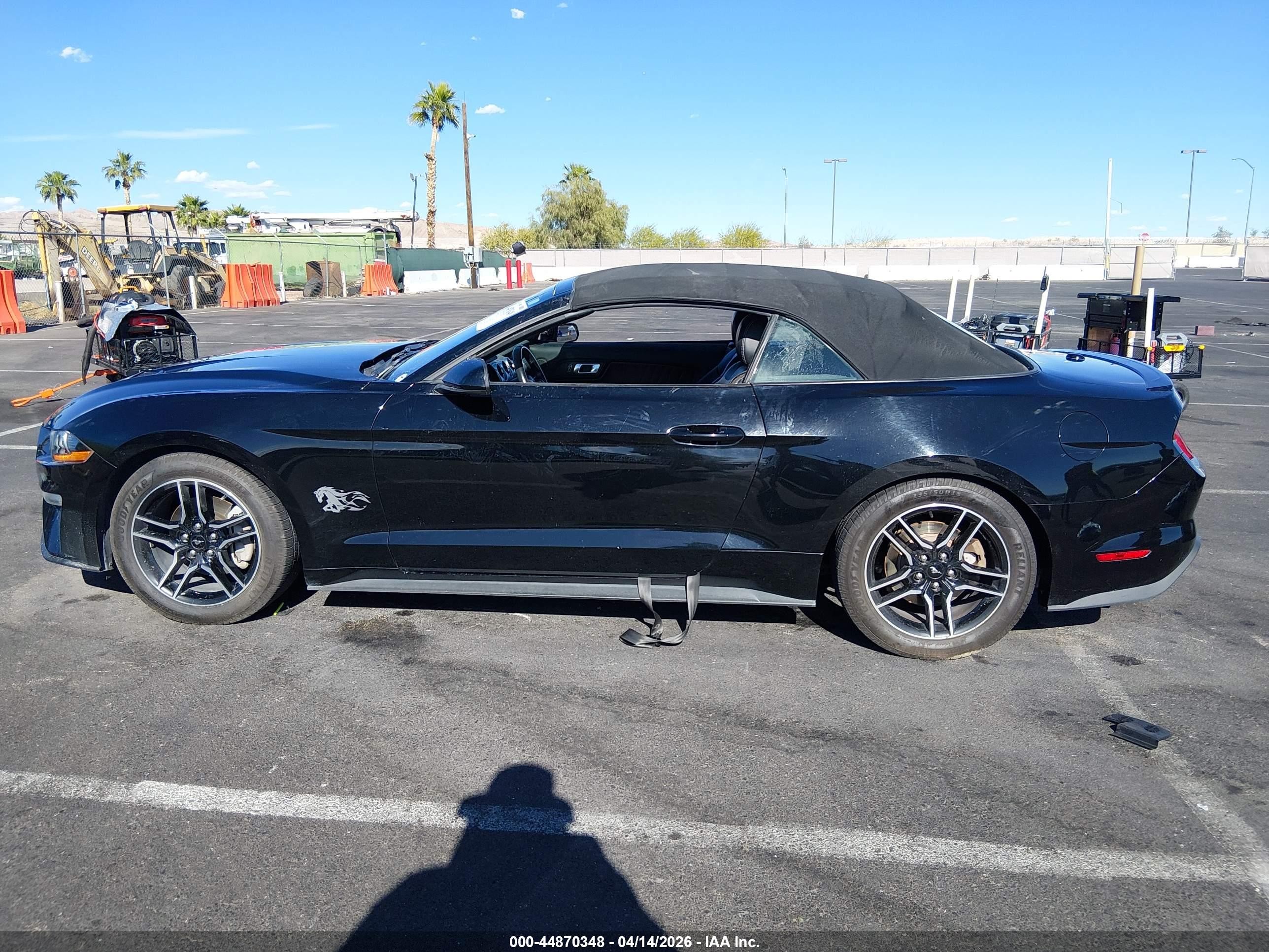 2021 Ford Mustang Ecoboost Premium Black vin: 1FATP8UH4M5120664