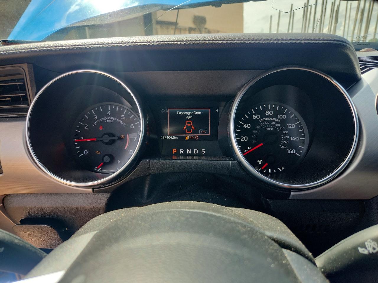 2021 Ford Mustang Blue vin: 1FATP8UH5M5107602