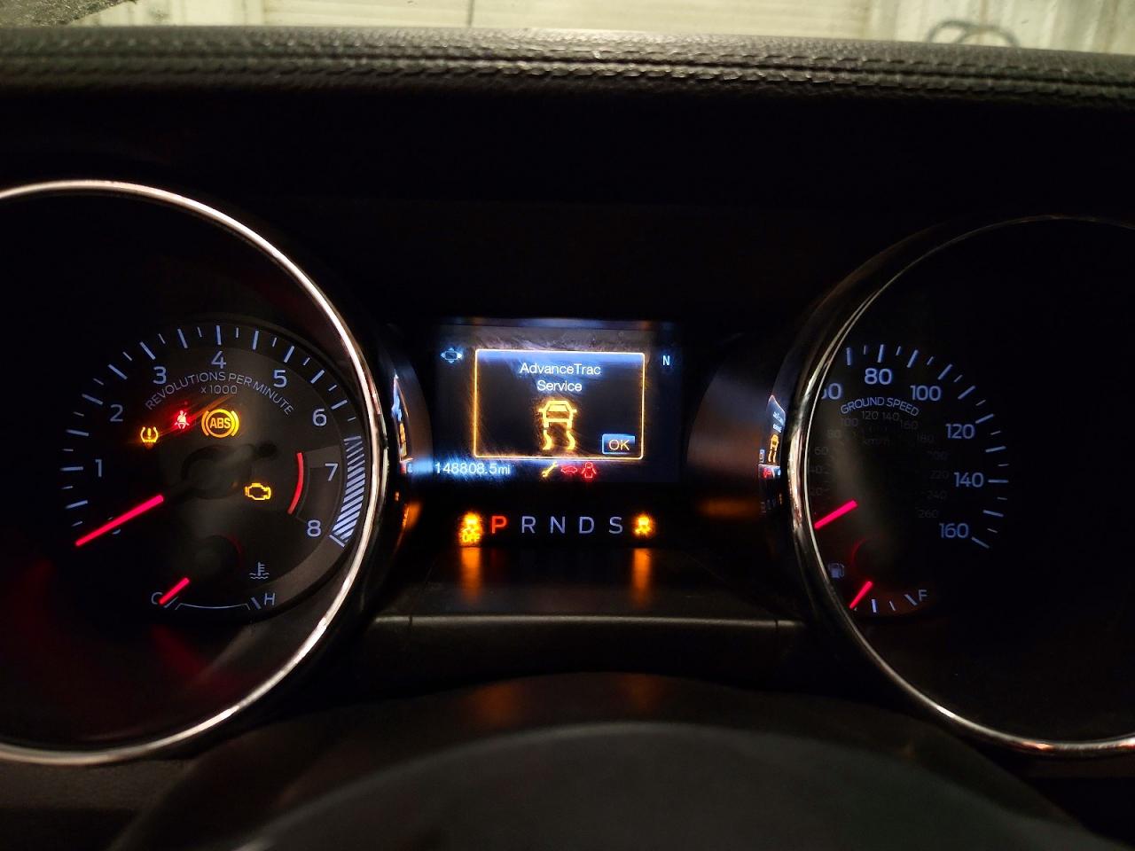 2015 Ford Mustang Черный vin: 1FATP8UH6F5396752