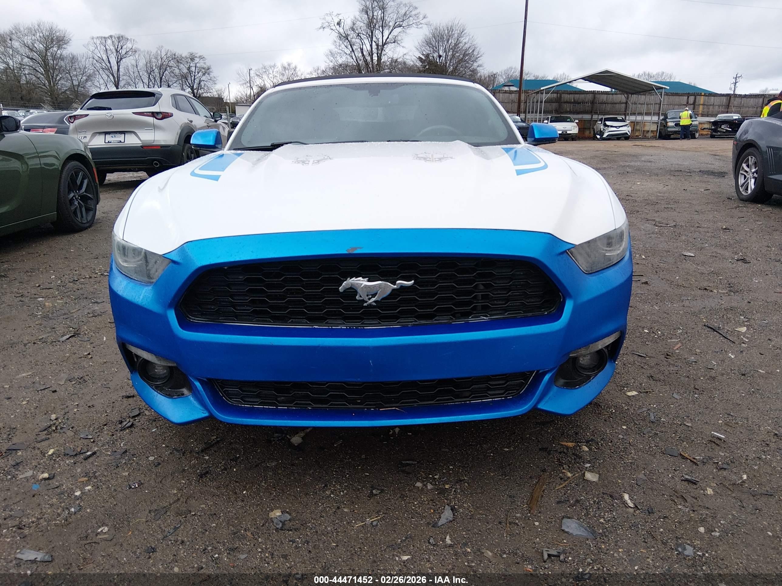 2015 Ford Mustang Ecoboost Premium White vin: 1FATP8UH6F5411444