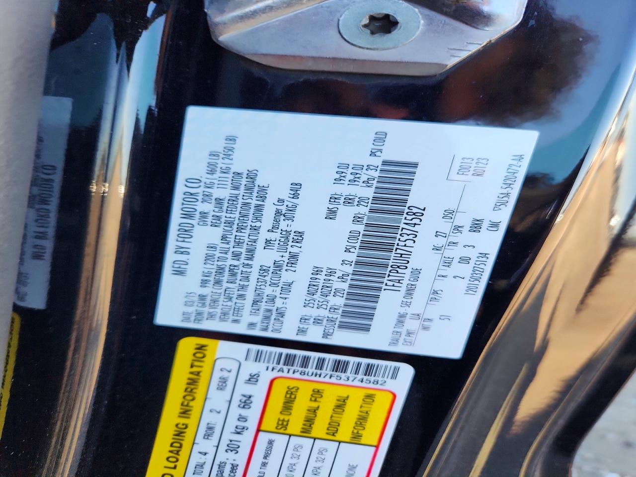 2015 Ford Mustang Black vin: 1FATP8UH7F5374582