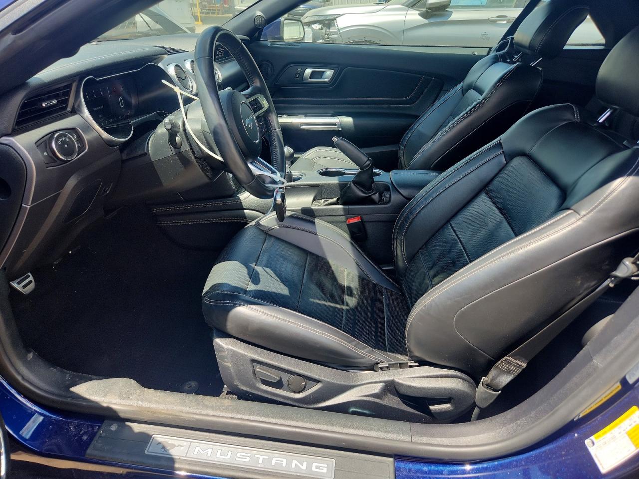 2020 Ford Mustang Blue vin: 1FATP8UH8L5168408