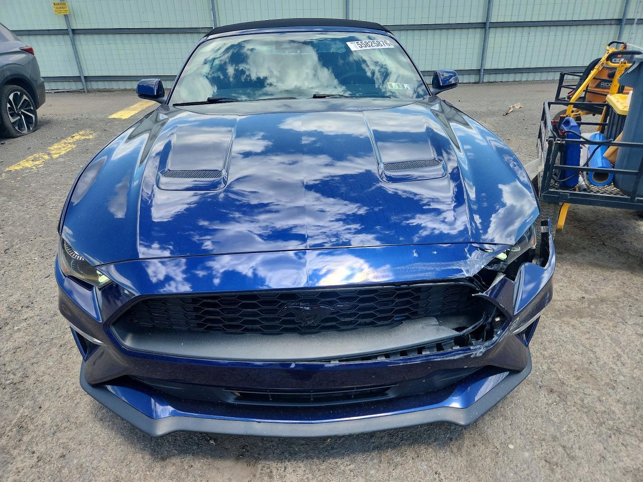 2020 Ford Mustang Blue vin: 1FATP8UH8L5168408