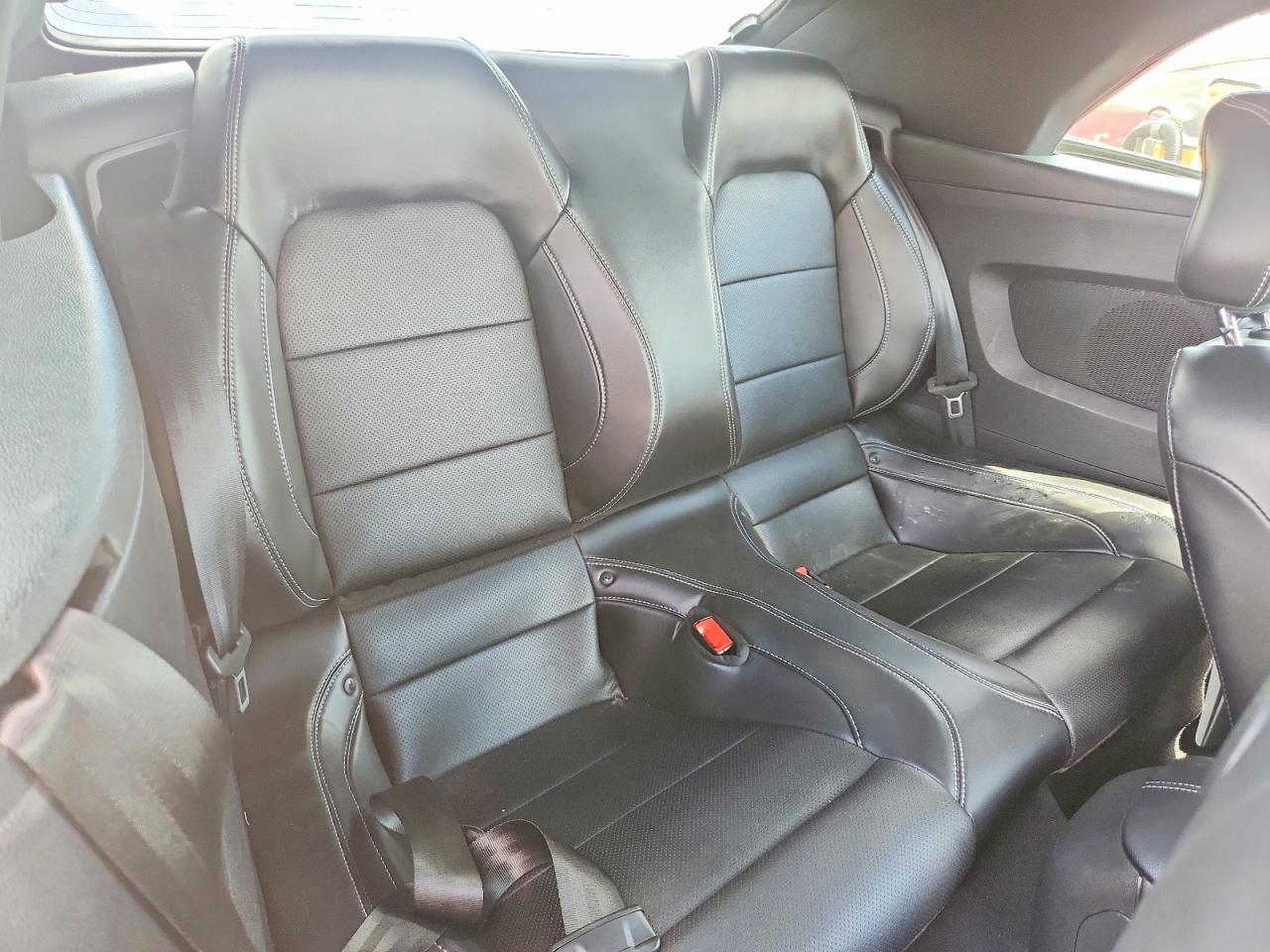 2020 Ford Mustang Blue vin: 1FATP8UH8L5168408