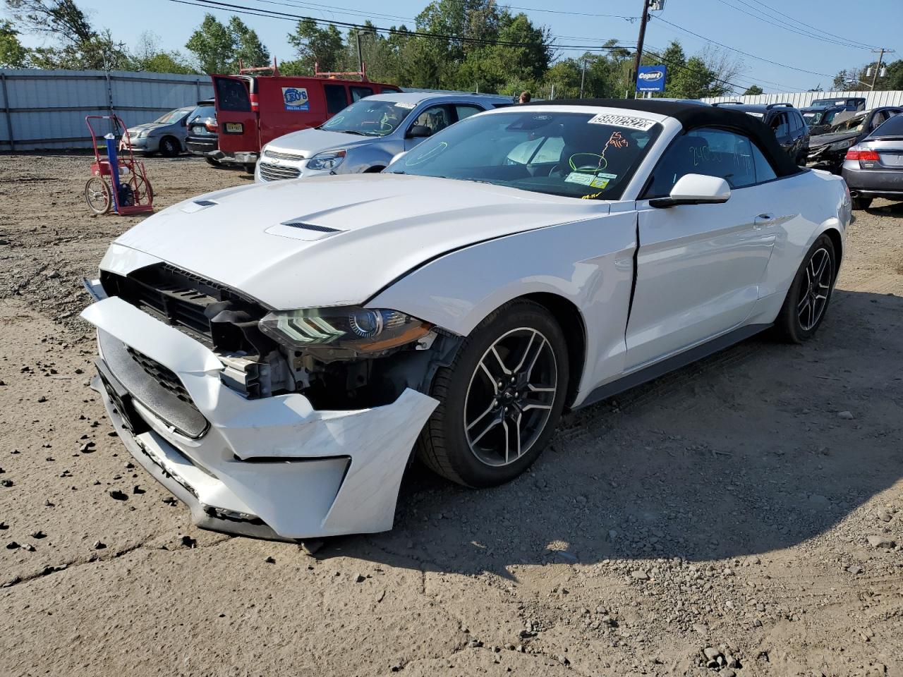 2021 Ford Mustang  White vin: 1FATP8UH8M5124958