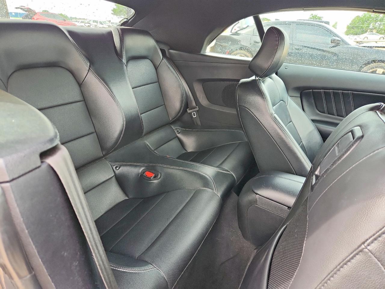 2022 Ford Mustang Gray vin: 1FATP8UH9N5101917