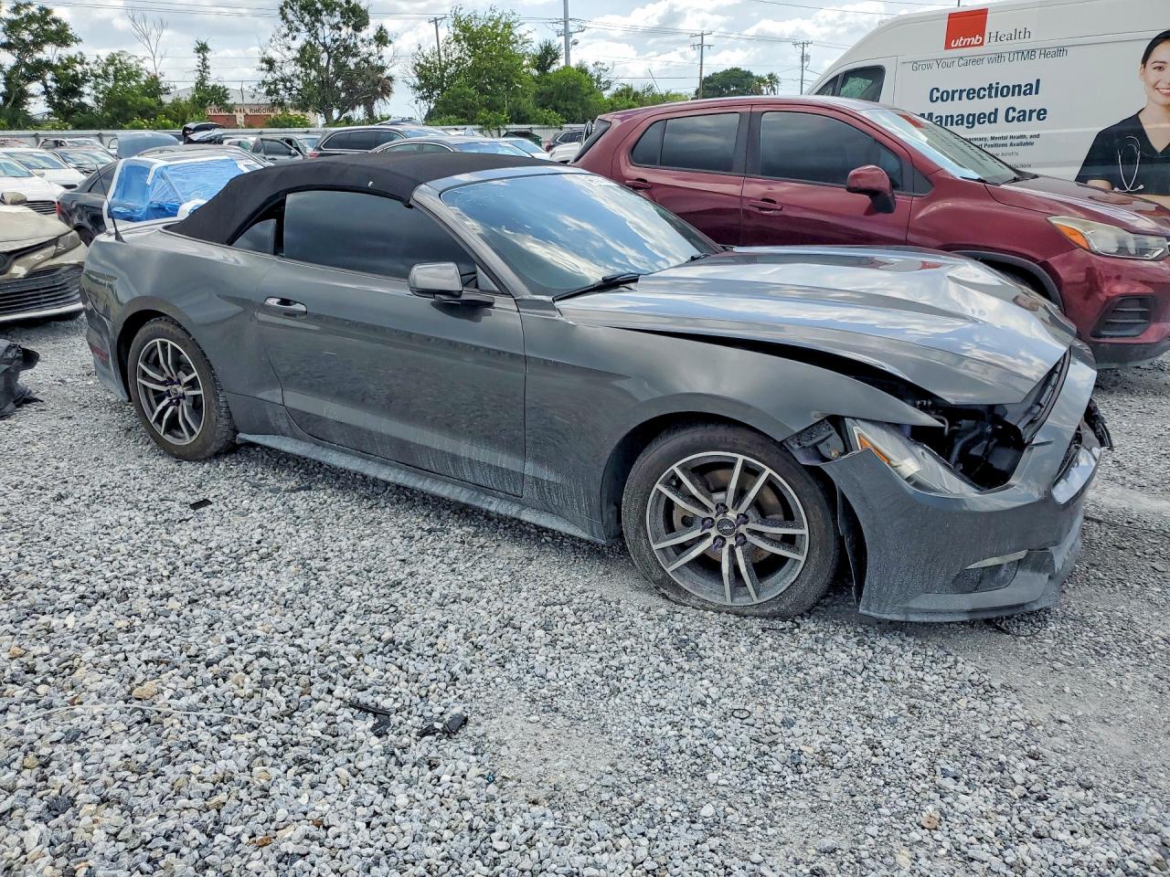 2015 Ford Mustang Gray vin: 1FATP8UHXF5390694