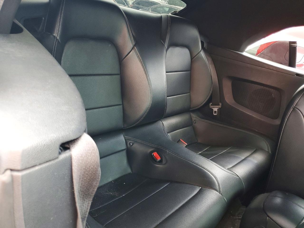 2015 Ford Mustang Gray vin: 1FATP8UHXF5390694