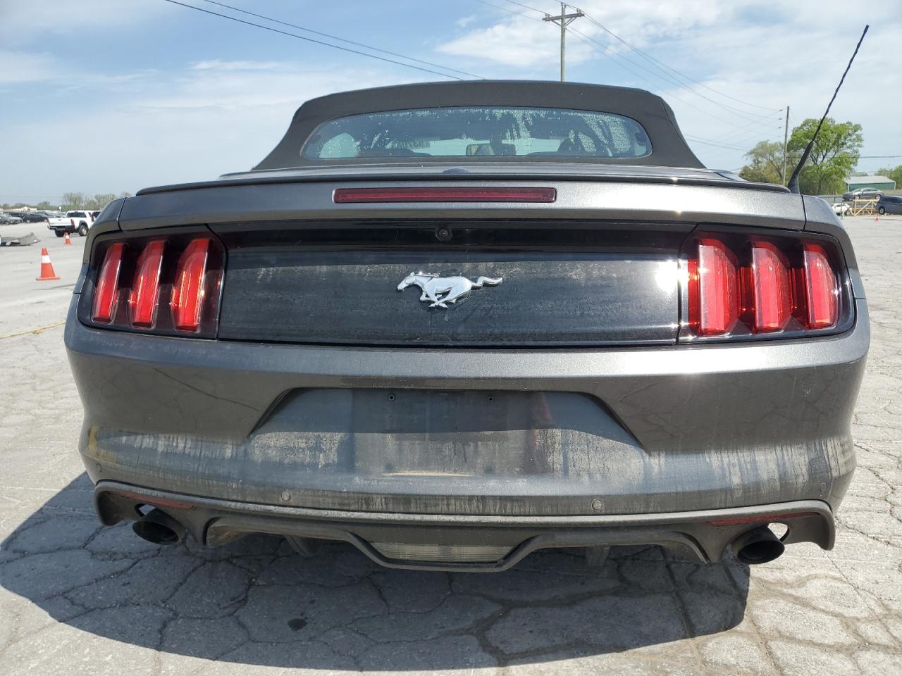 2015 Ford Mustang Gray vin: 1FATP8UHXF5391005
