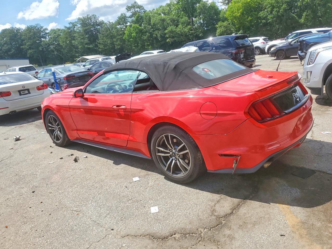 2016 Ford Mustang Red vin: 1FATP8UHXG5212768