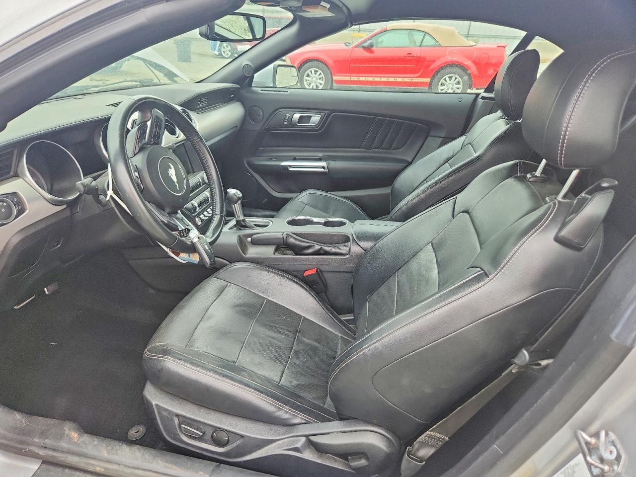 2020 Ford Mustang Silver vin: 1FATP8UHXL5106136