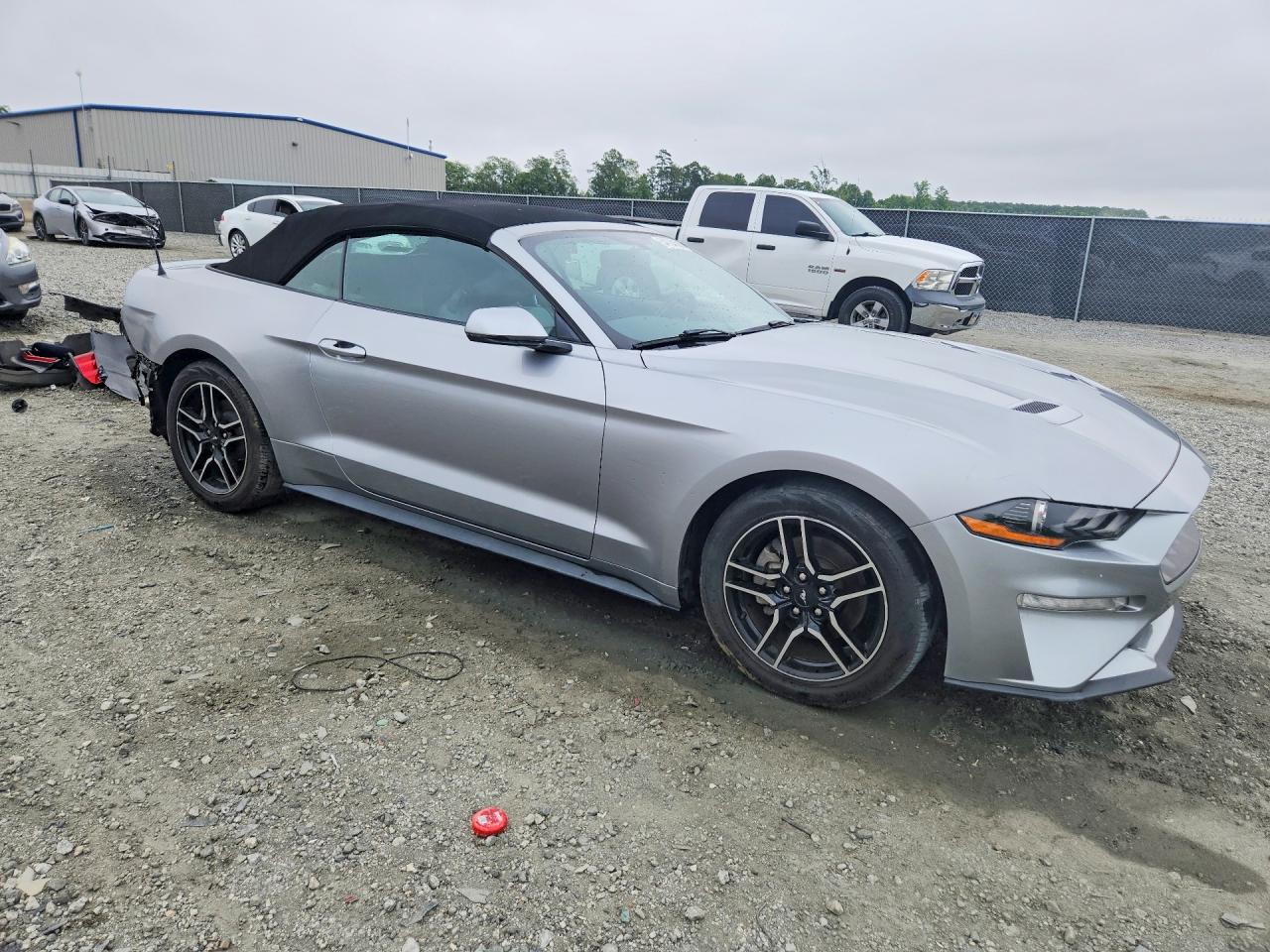 2020 Ford Mustang Silver vin: 1FATP8UHXL5106136
