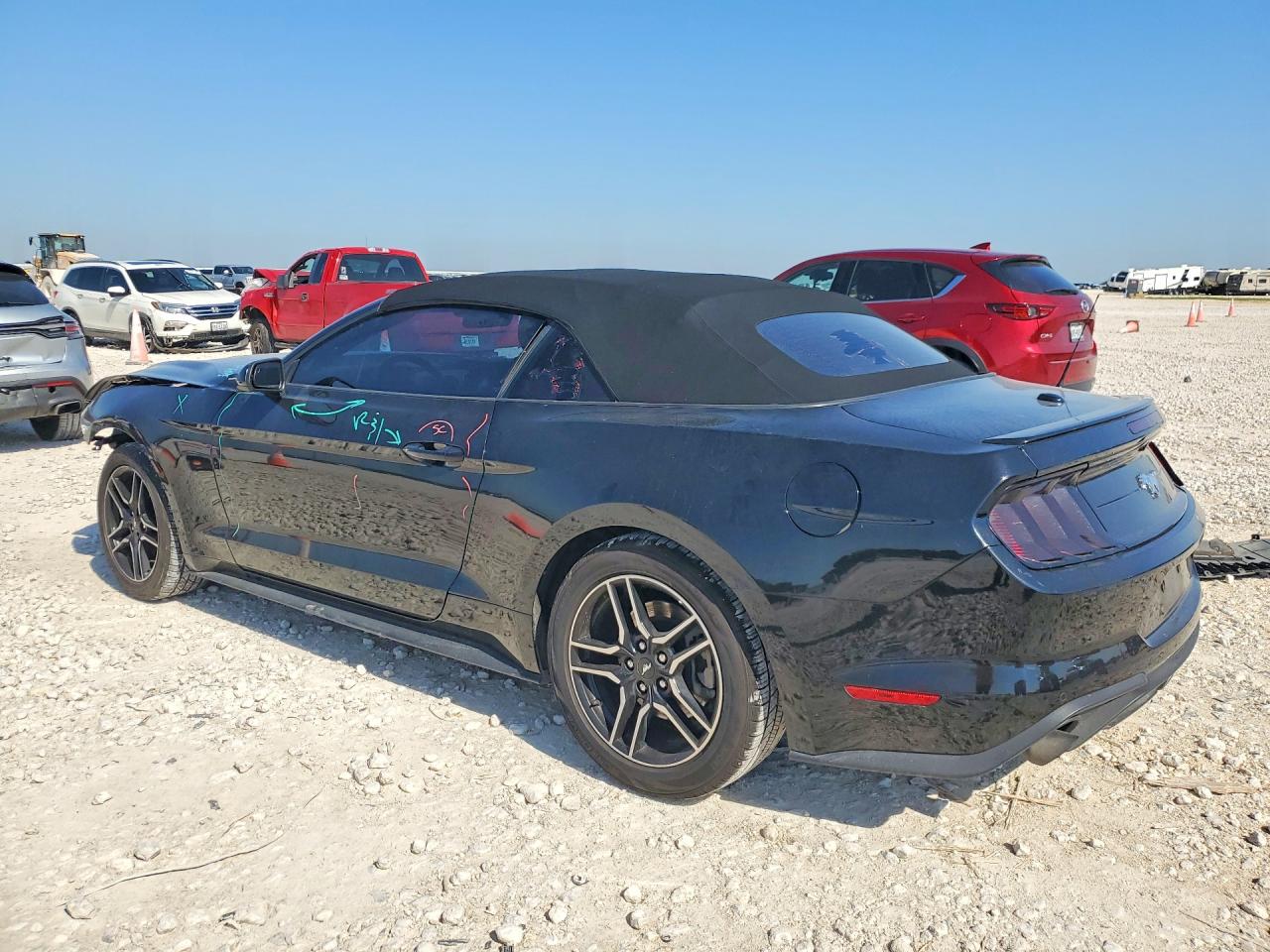 2022 Ford Mustang Black vin: 1FATP8UHXN5124297