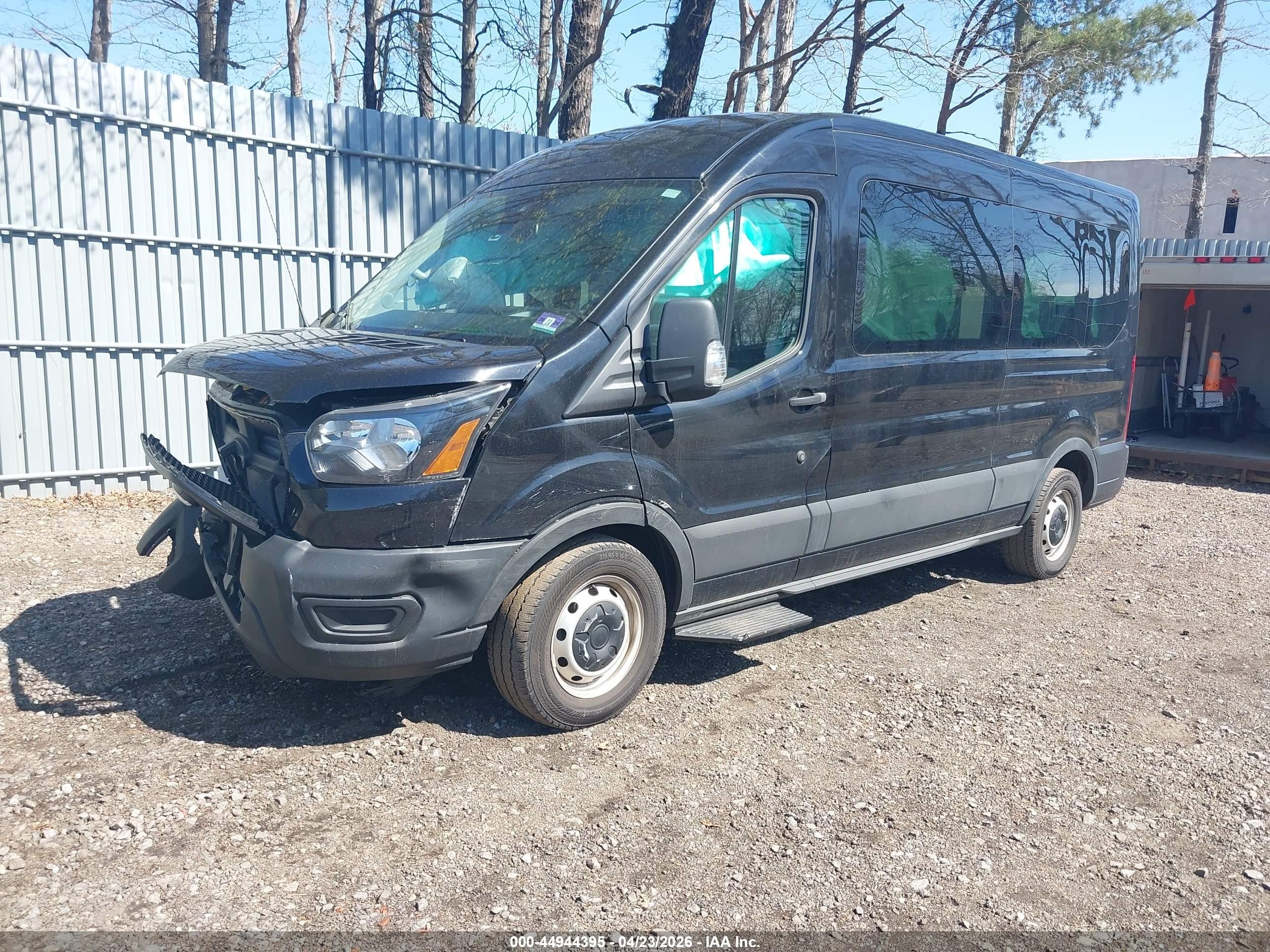 2024 Ford Transit-350 Passenger Van Xl Blue vin: 1FBAX2C82RKB18277