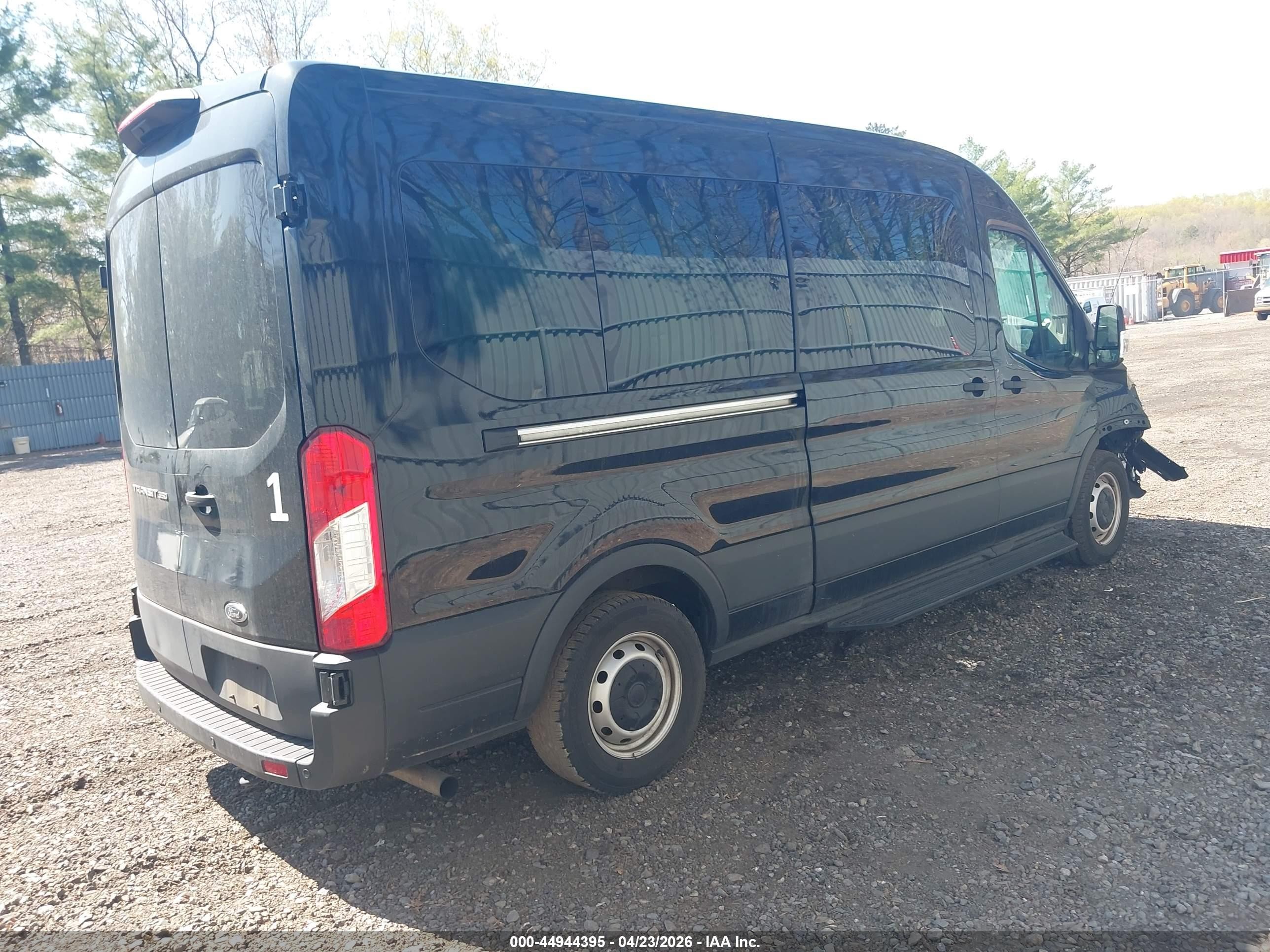 2024 Ford Transit-350 Passenger Van Xl Blue vin: 1FBAX2C82RKB18277