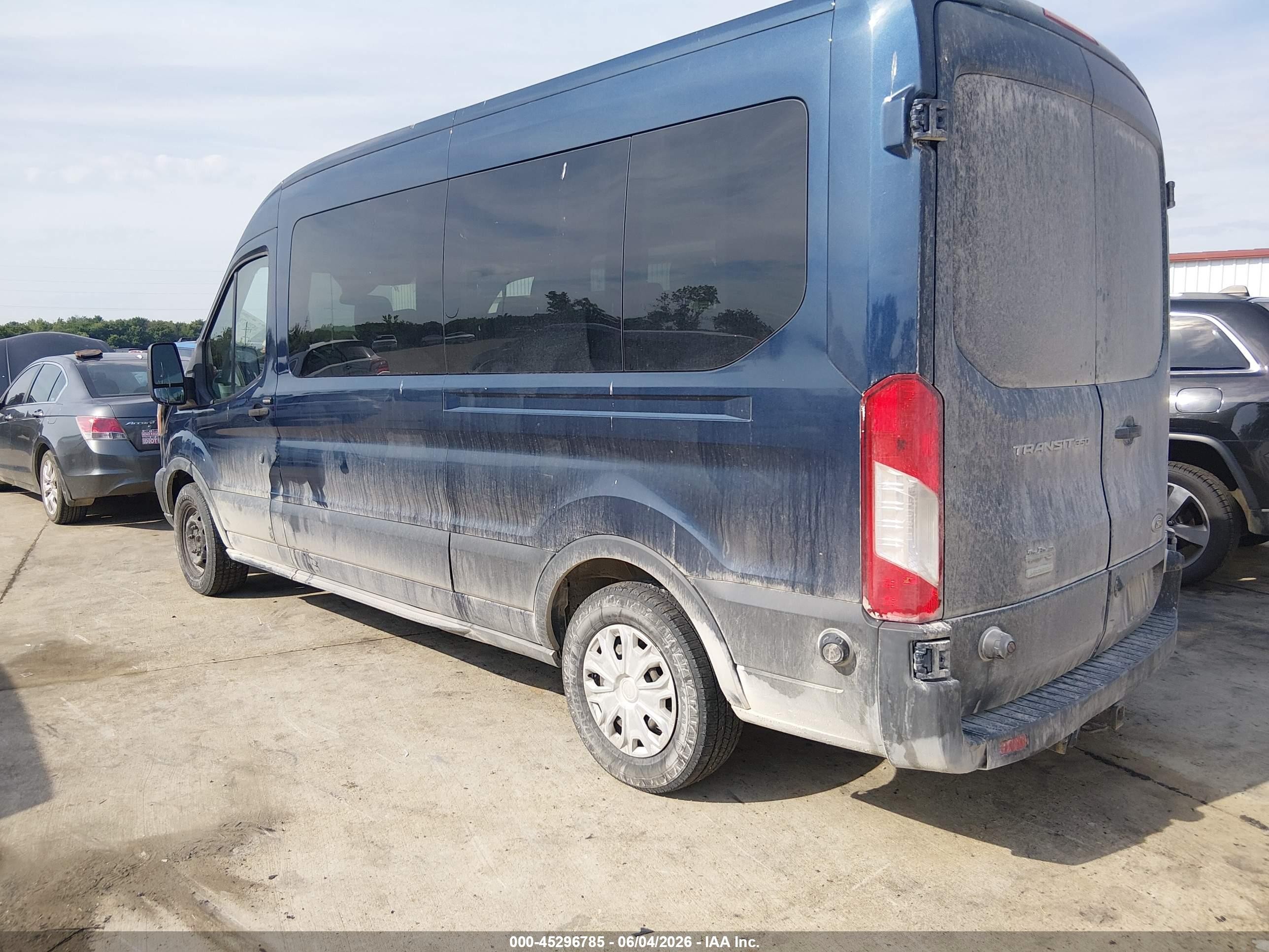 2015 Ford Transit-350 Xlt Blue vin: 1FBAX2CG1FKA69639