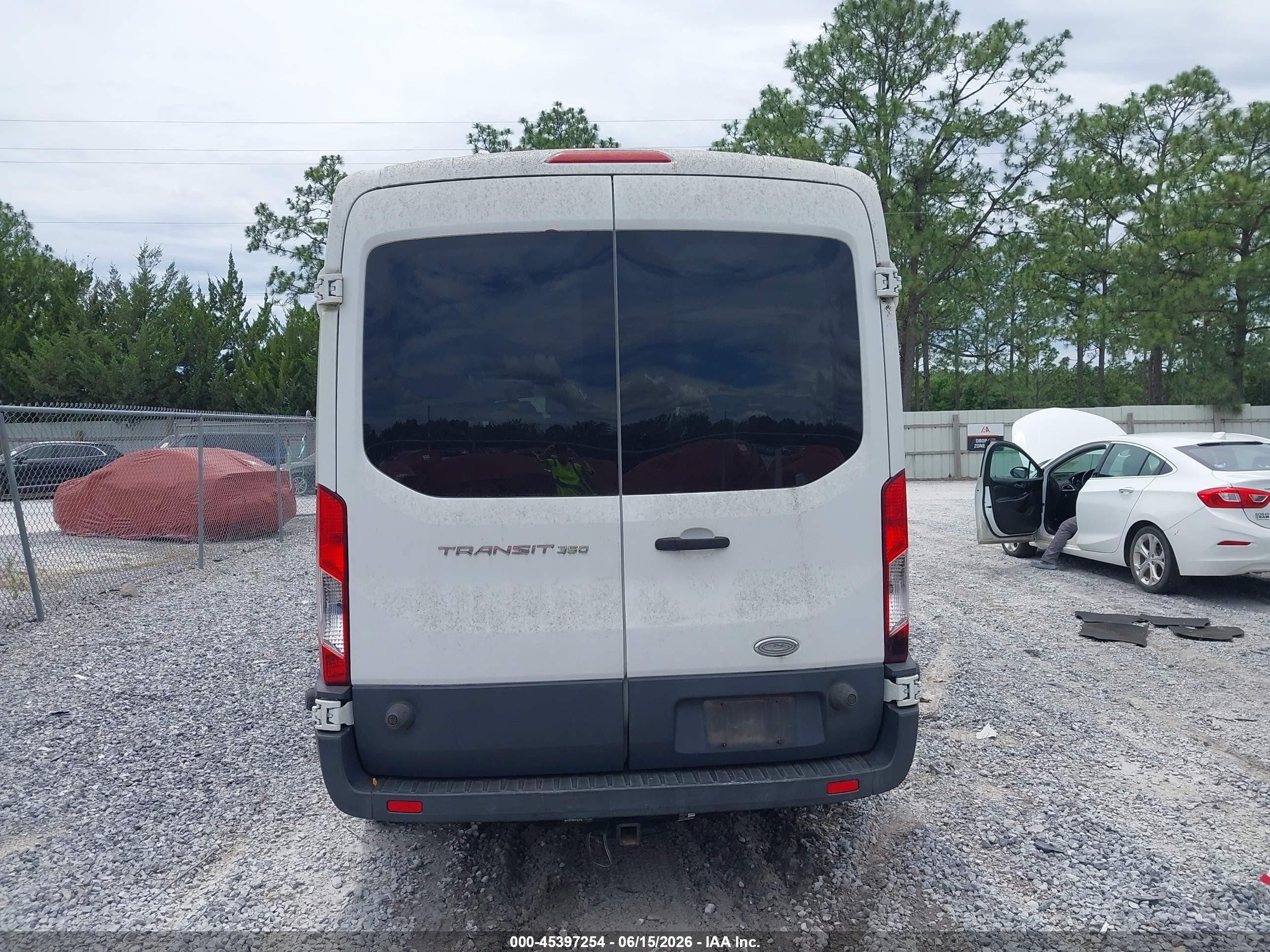2015 Ford Transit-350 Xl/xlt White vin: 1FBAX2CM1FKA74829