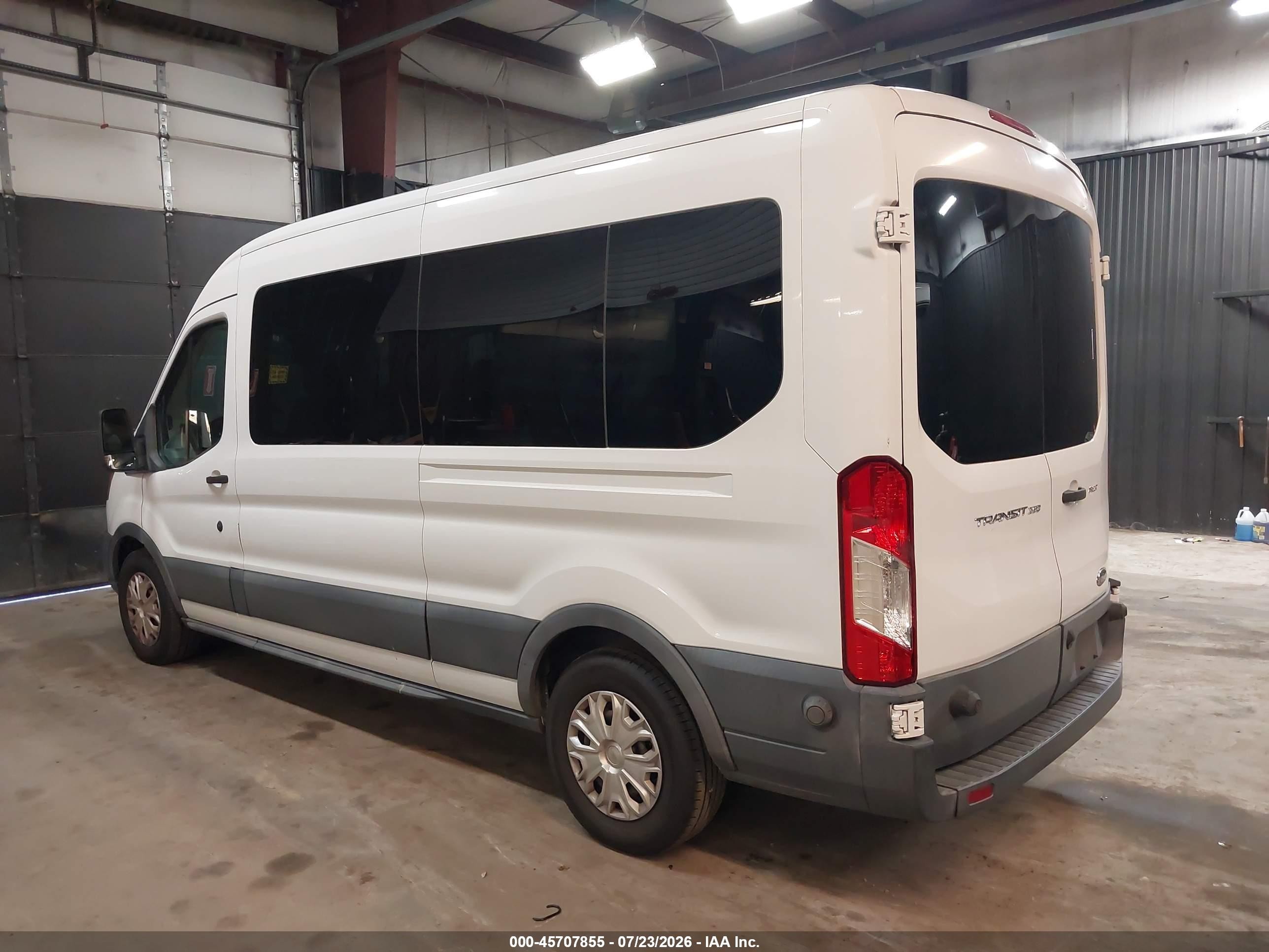 2015 Ford Transit-350 Xlt White vin: 1FBAX2CM3FKB27692