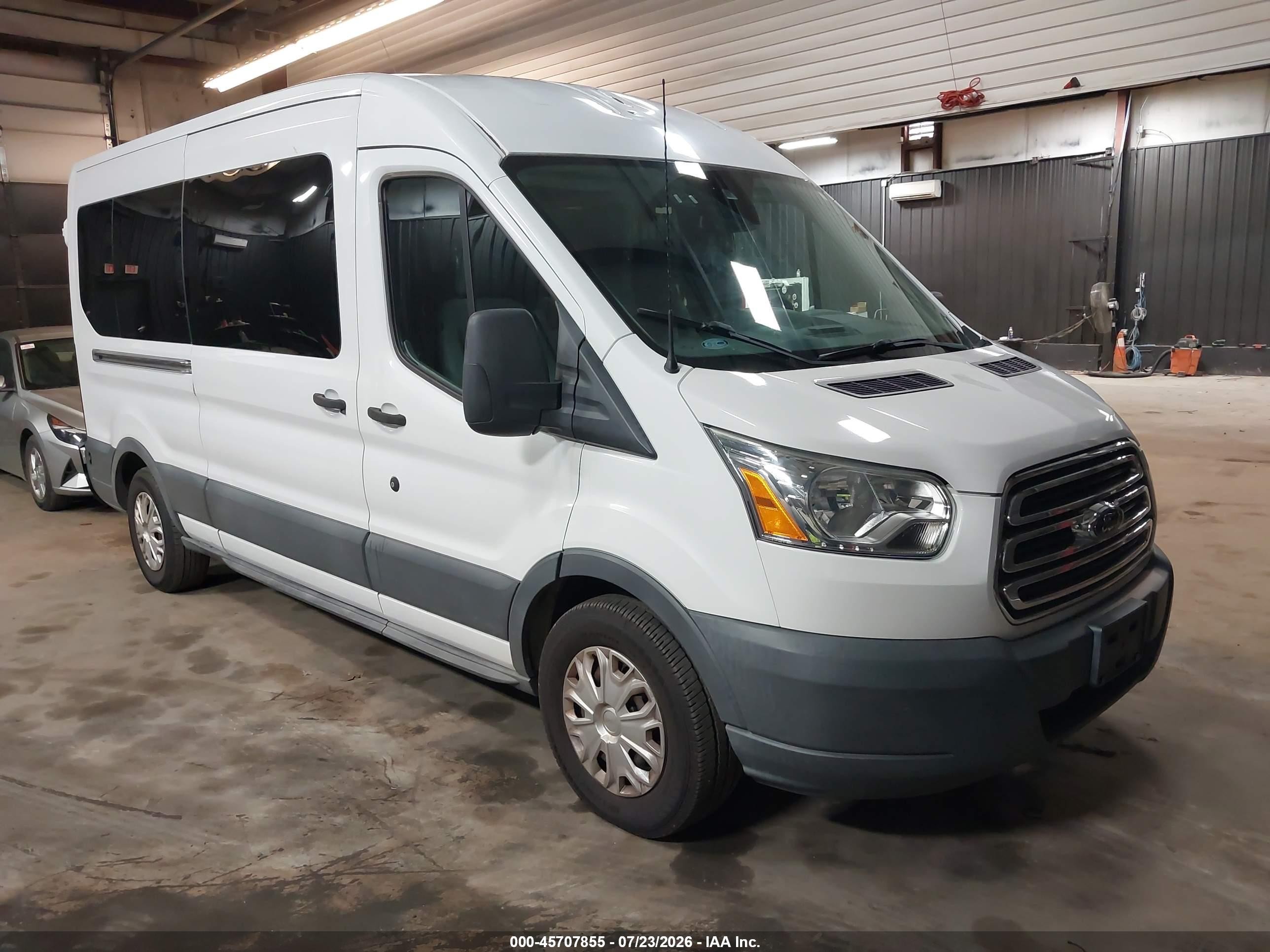 2015 Ford Transit-350 Xlt White vin: 1FBAX2CM3FKB27692