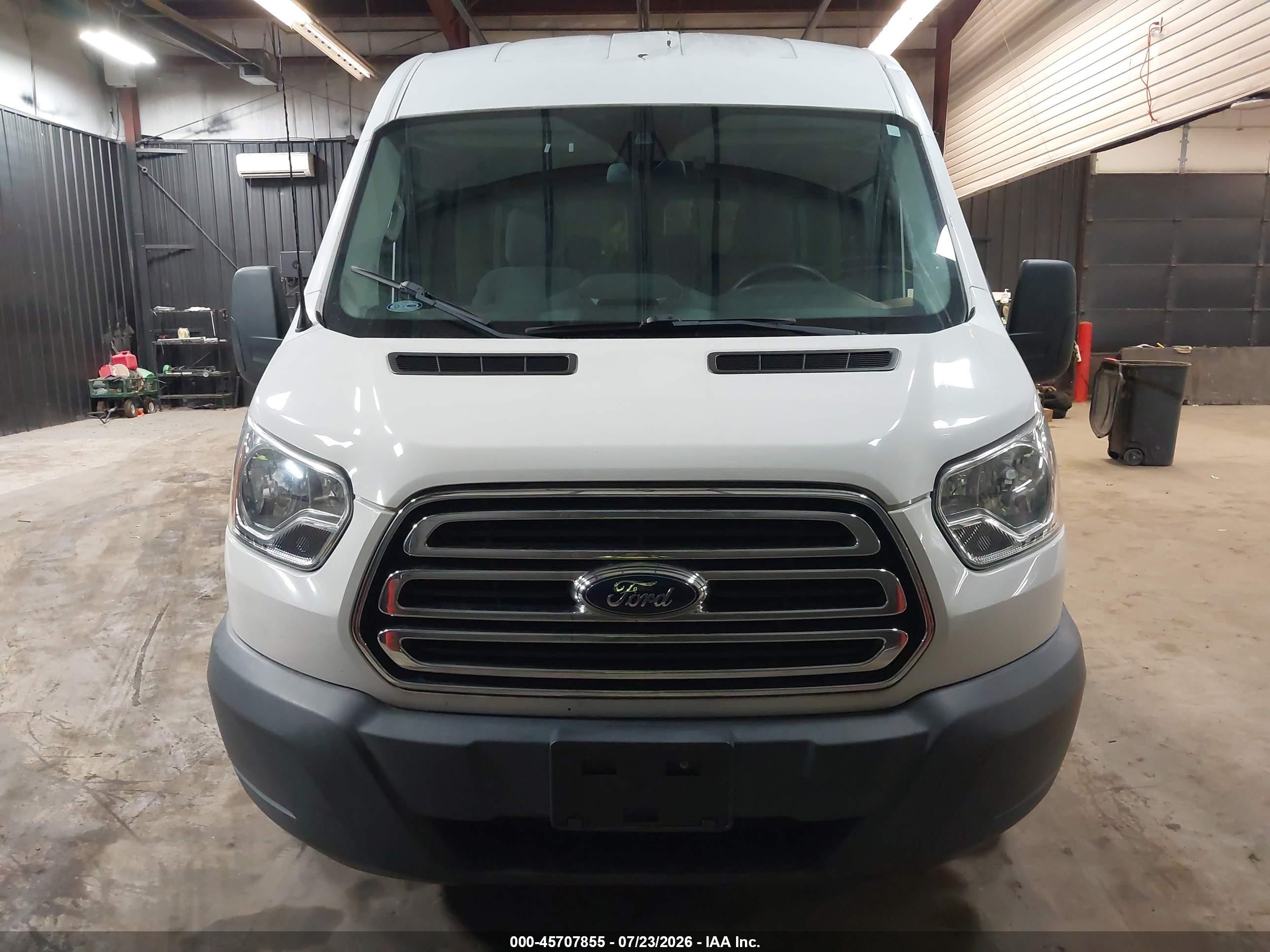 2015 Ford Transit-350 Xlt White vin: 1FBAX2CM3FKB27692