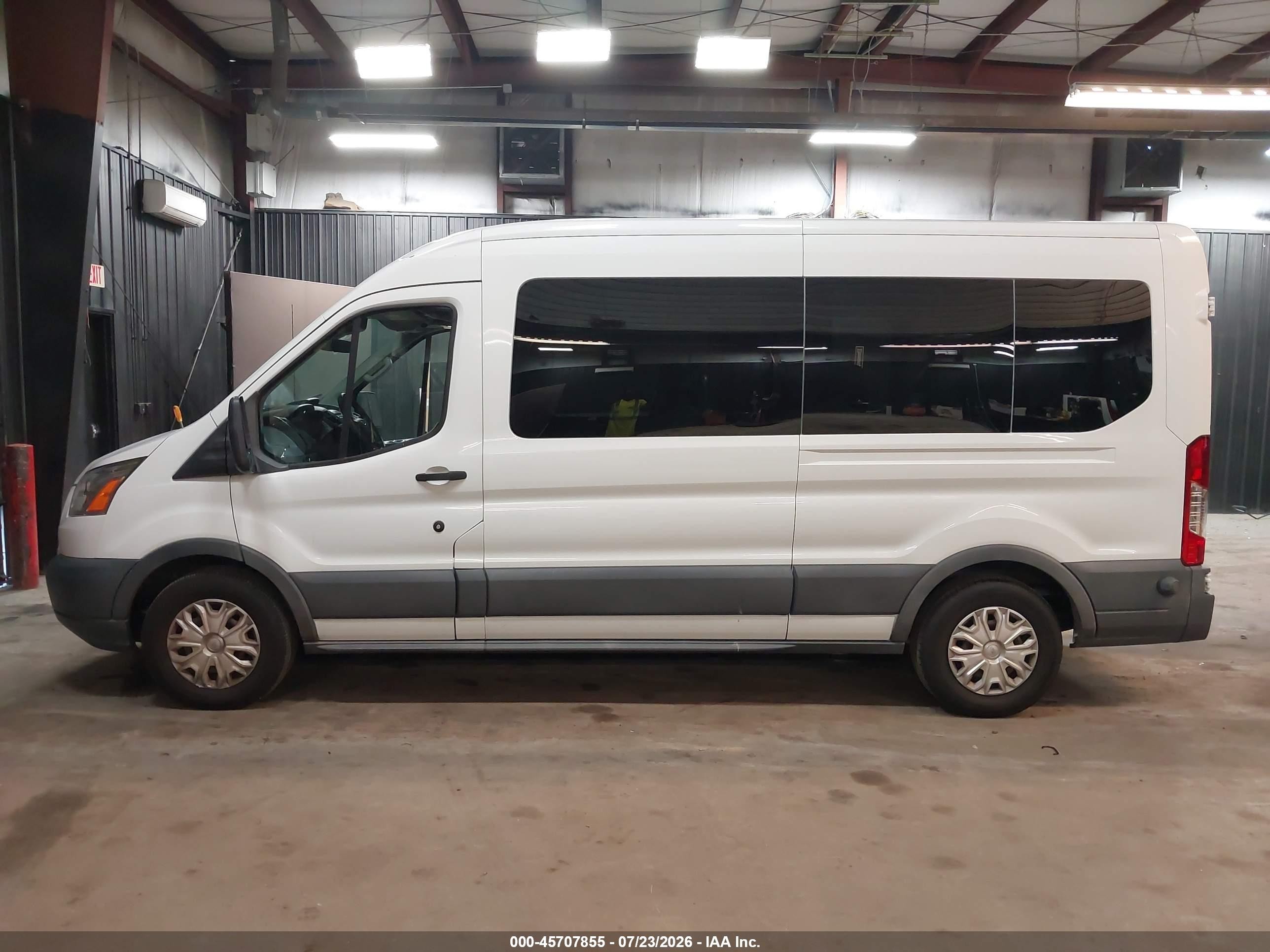 2015 Ford Transit-350 Xlt White vin: 1FBAX2CM3FKB27692