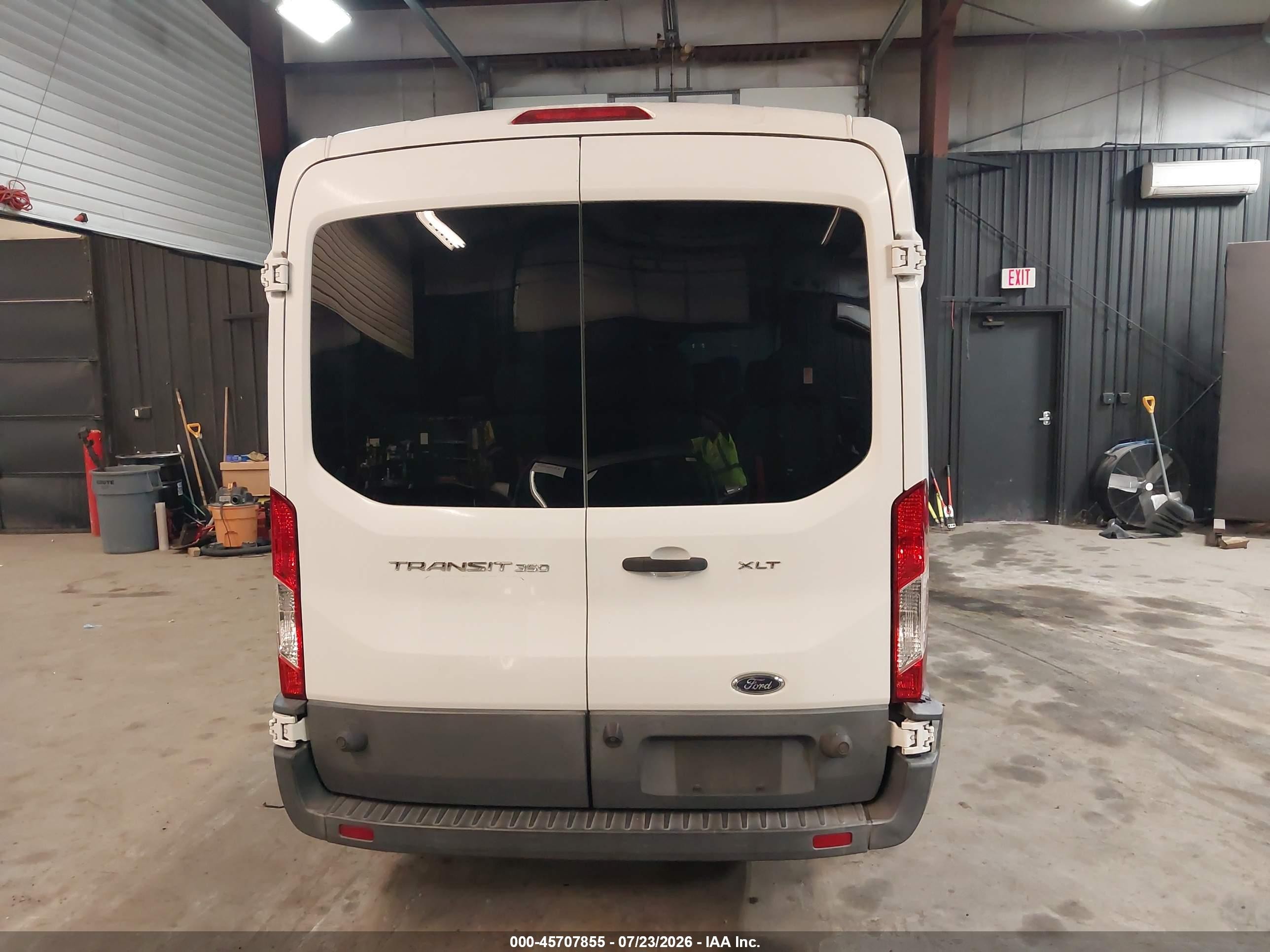 2015 Ford Transit-350 Xlt White vin: 1FBAX2CM3FKB27692