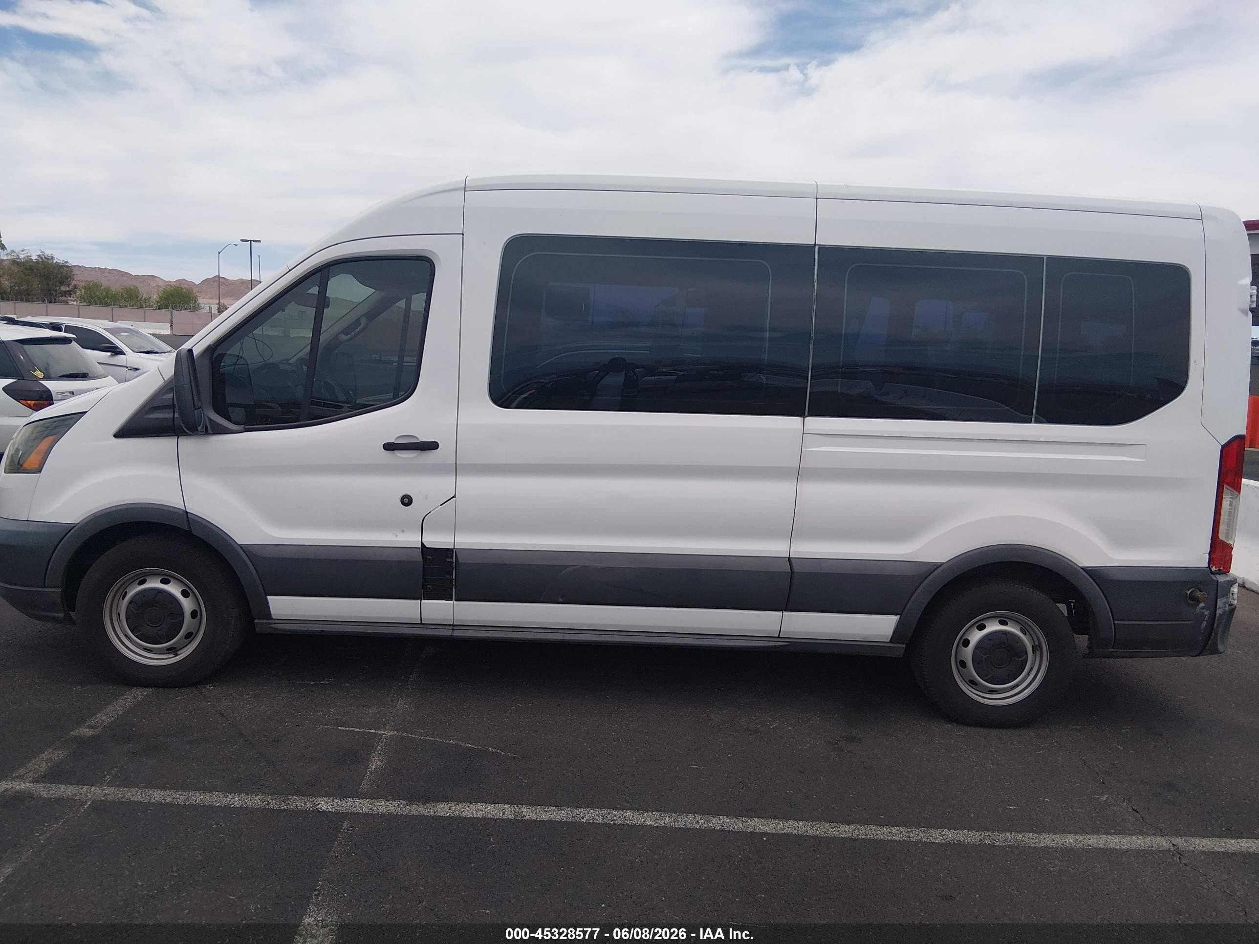 2017 Ford Transit-350 Xl Белый vin: 1FBAX2CV0HKB21215