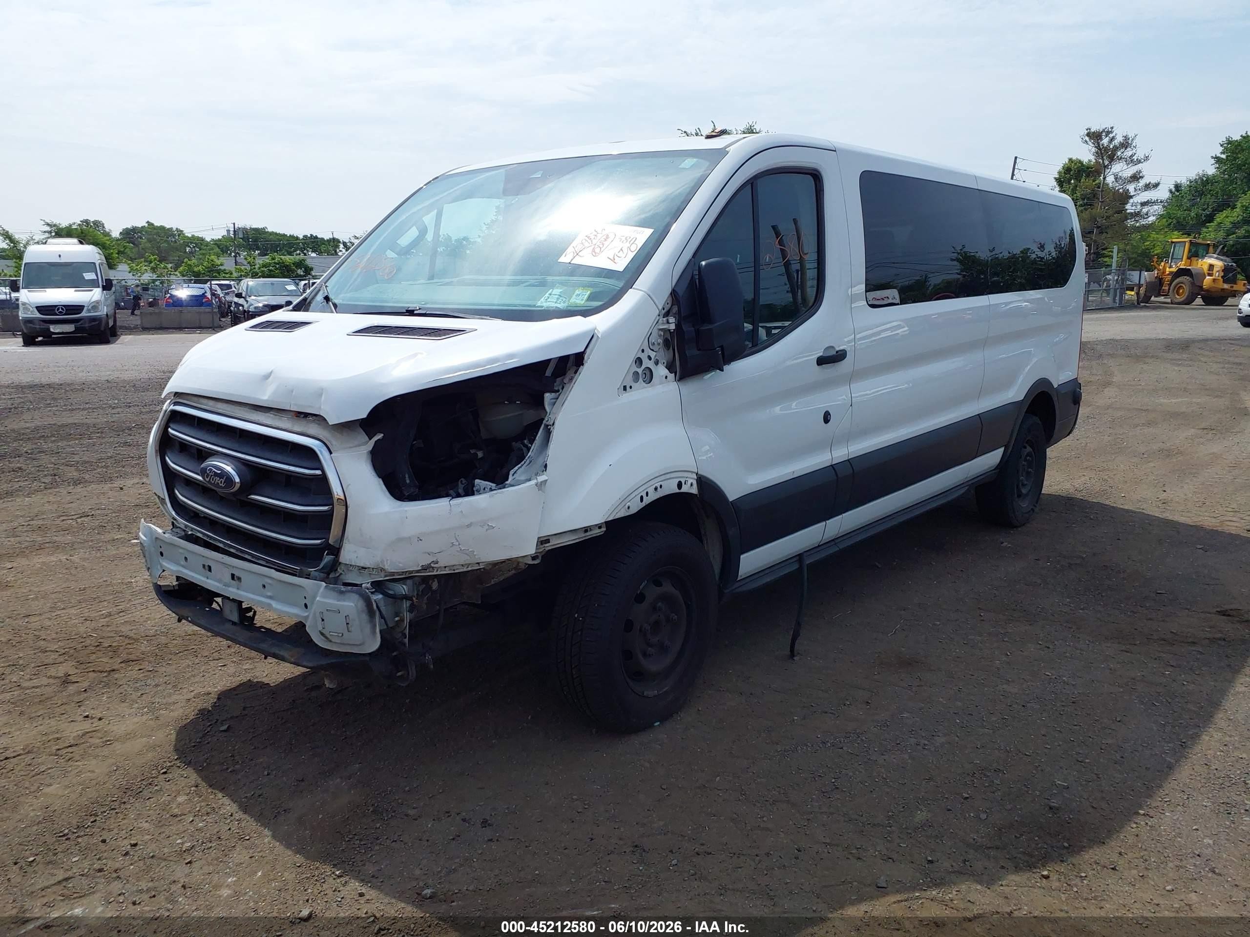 2020 Ford Transit-350 Passenger Van Xl White vin: 1FBAX2Y81LKA29588