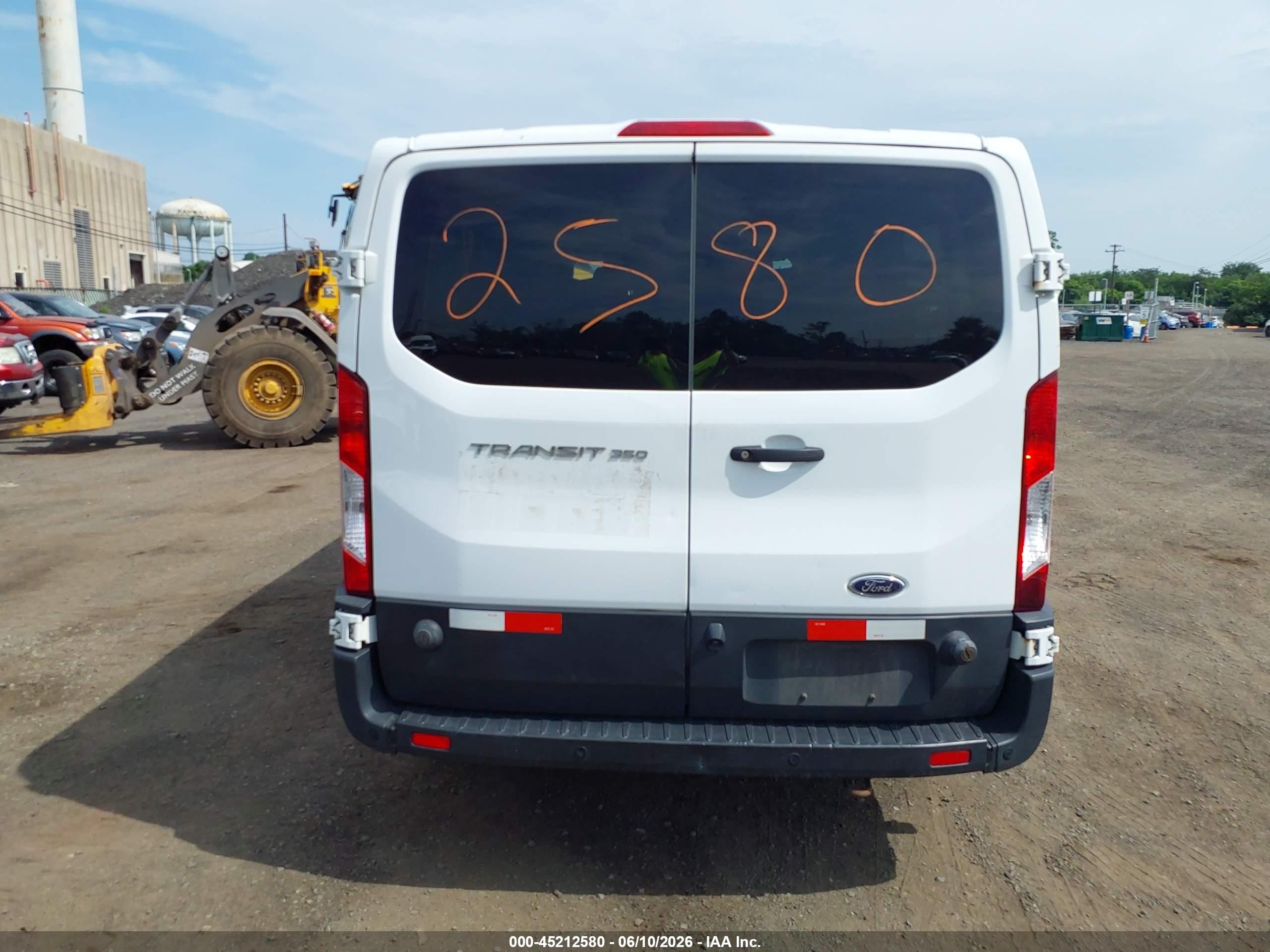 2020 Ford Transit-350 Passenger Van Xl White vin: 1FBAX2Y81LKA29588