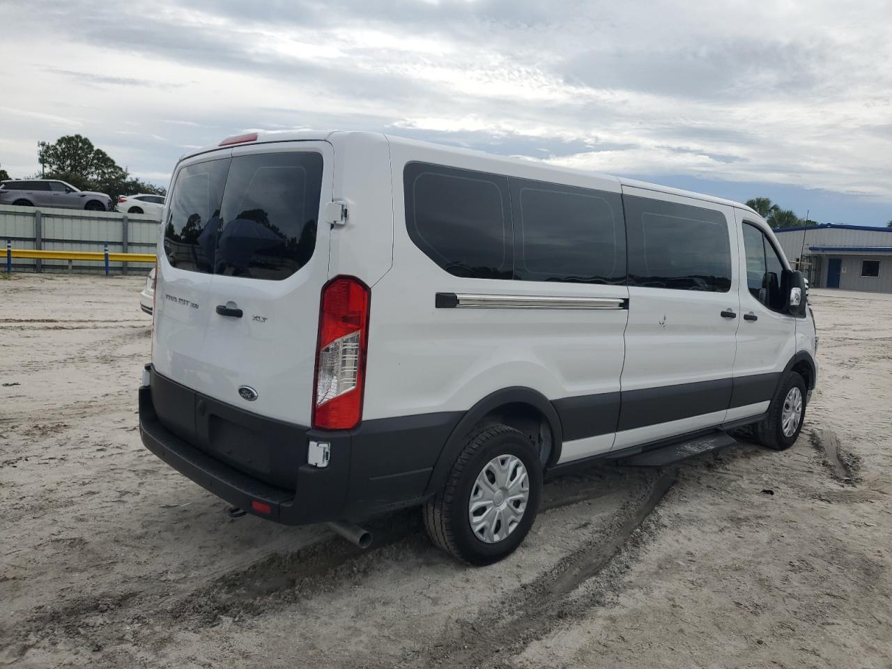 2025 Ford Transit T-350 White vin: 1FBAX2Y82SKA07470