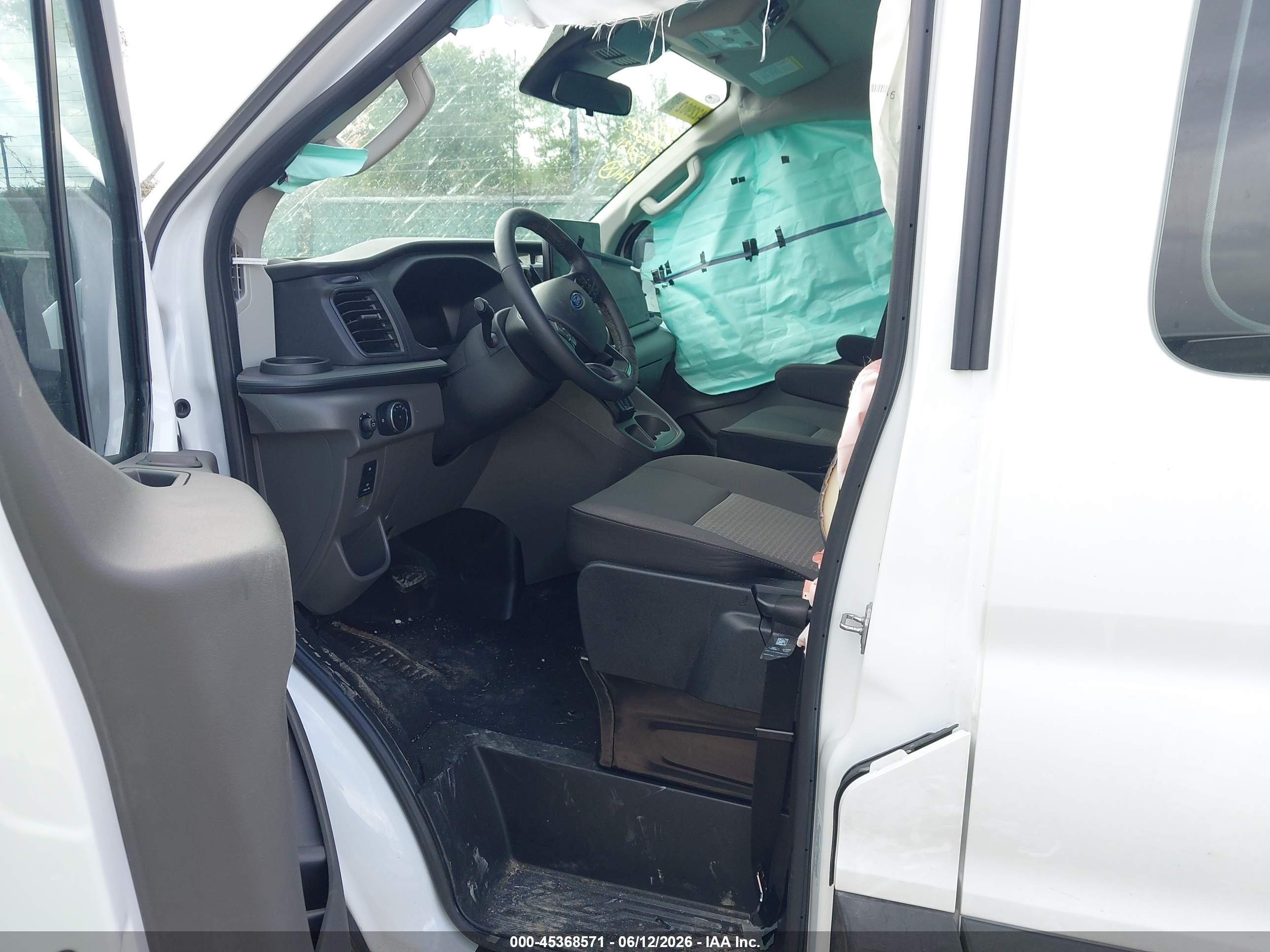 2026 Ford Transit-350 Passenger Van Xlt White vin: 1FBAX2Y82TKA55231