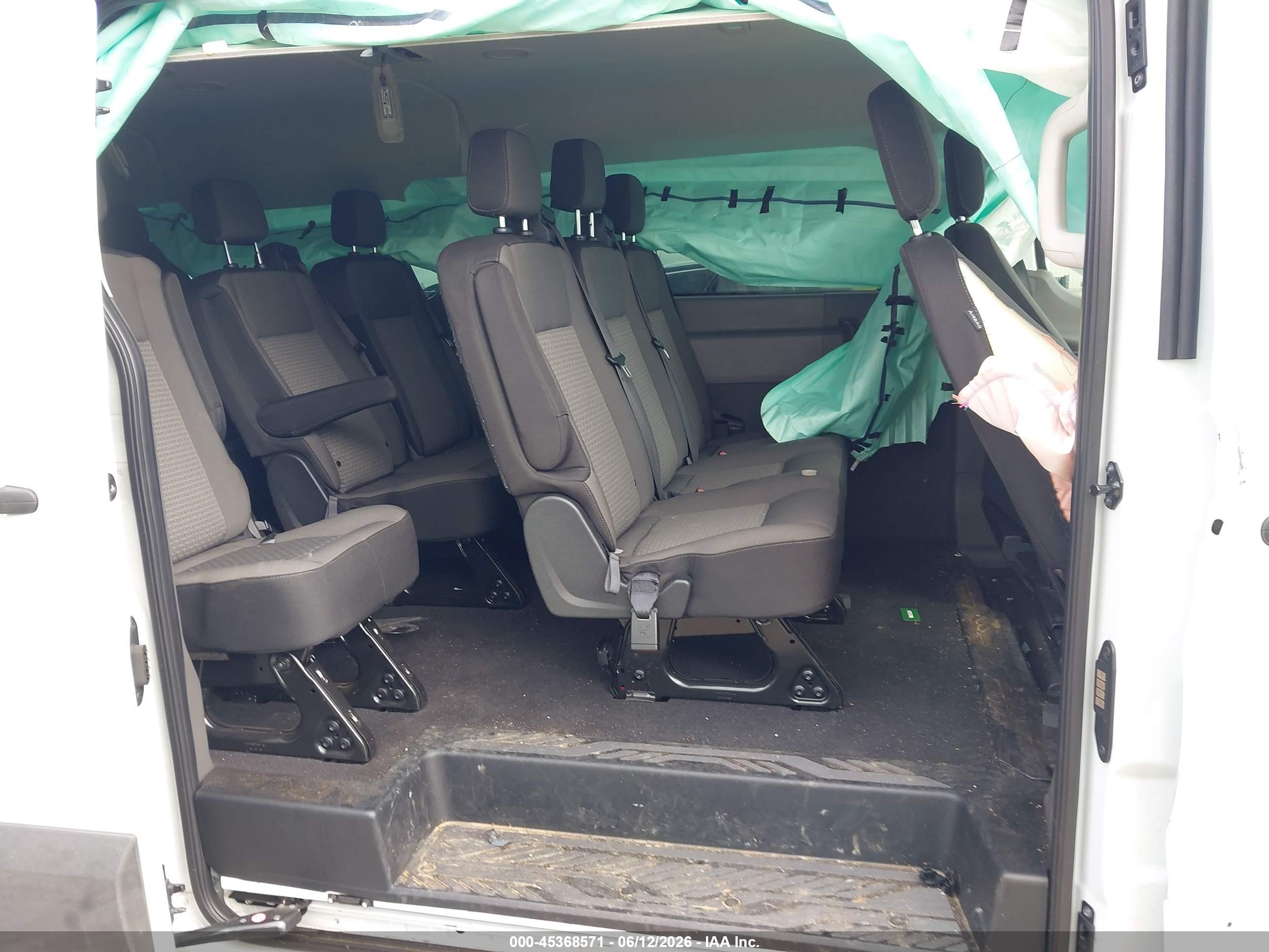 2026 Ford Transit-350 Passenger Van Xlt White vin: 1FBAX2Y82TKA55231