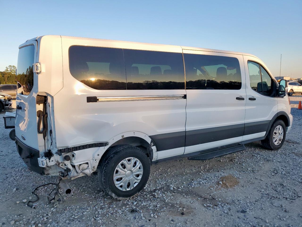 2020 Ford Transit Passenger Wa Белый vin: 1FBAX2Y83LKA61605