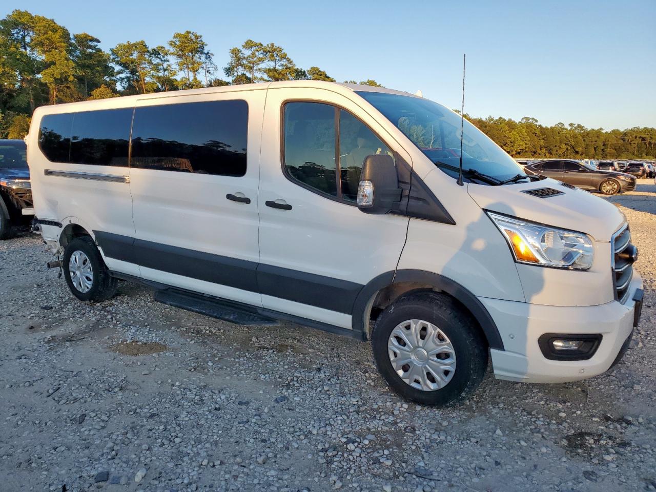 2020 Ford Transit Passenger Wa Белый vin: 1FBAX2Y83LKA61605