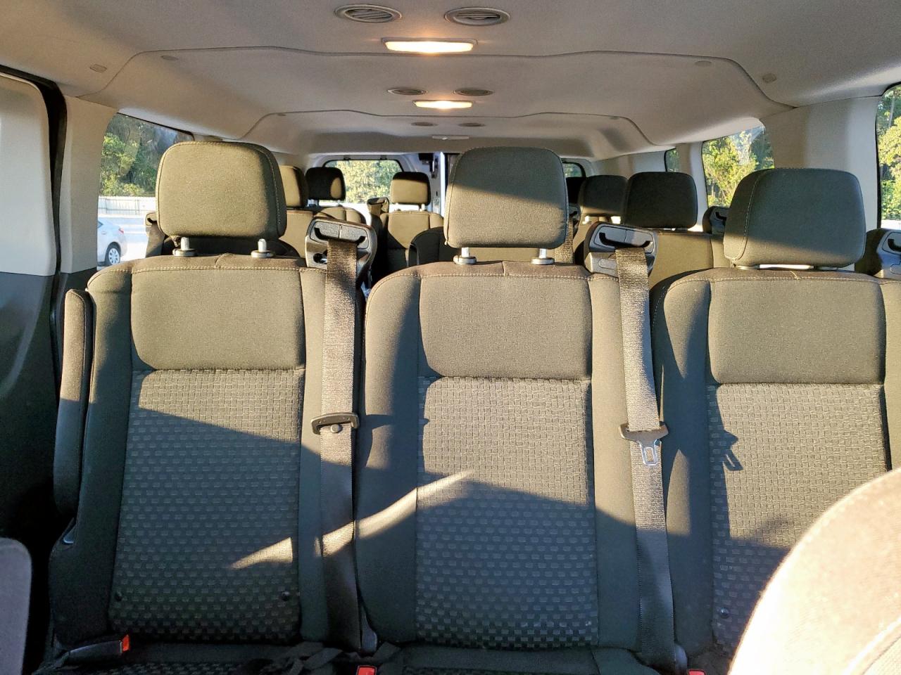 2020 Ford Transit Passenger Wa Белый vin: 1FBAX2Y83LKA61605