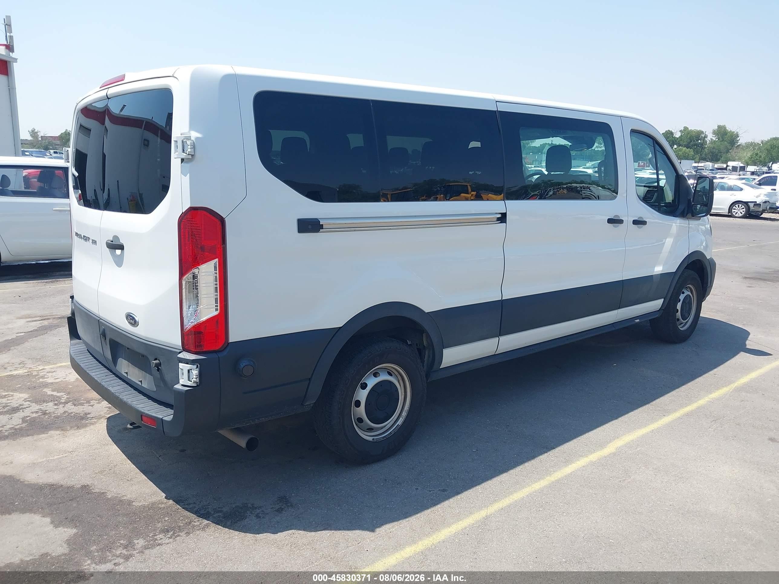 2020 Ford Transit-350 Passenger Van Xl White vin: 1FBAX2Y87LKB23362
